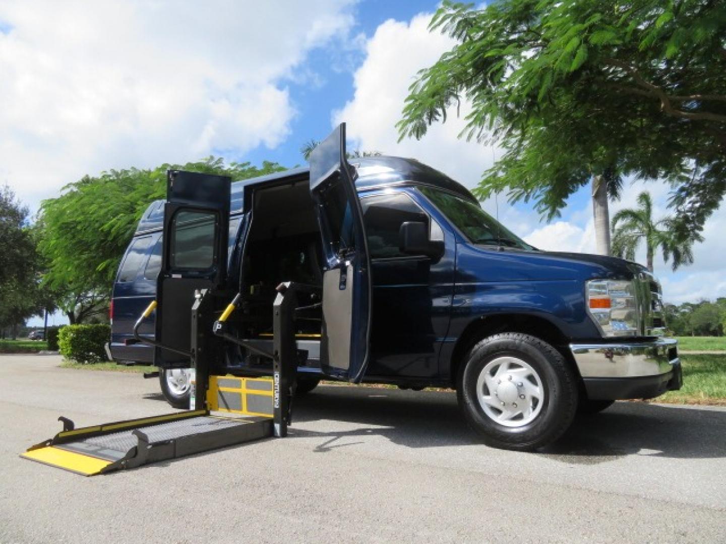 2013 Dark Blue /Gray Ford E-Series Van E-250 Extended (1FTNS2EW4DD) with an 4.6L V8 SOHC 16V engine, 4-Speed Automatic transmission, located at 4301 Oak Circle #19, Boca Raton, FL, 33431, (954) 561-2499, 26.388861, -80.084038 - You are looking at a Beautiful 2013 Ford Econoline E250 Extended handicap wheelchair conversion van with 37K Original Miles, Braun Century 2 800LB Commercial Side Entry Wheelchair Lift, Raised Side Entry, Hard Rubber Floor in the rear, Rear Jump Seats, Rear Folding Seat, Q Straint Tie Down System th - Photo#39