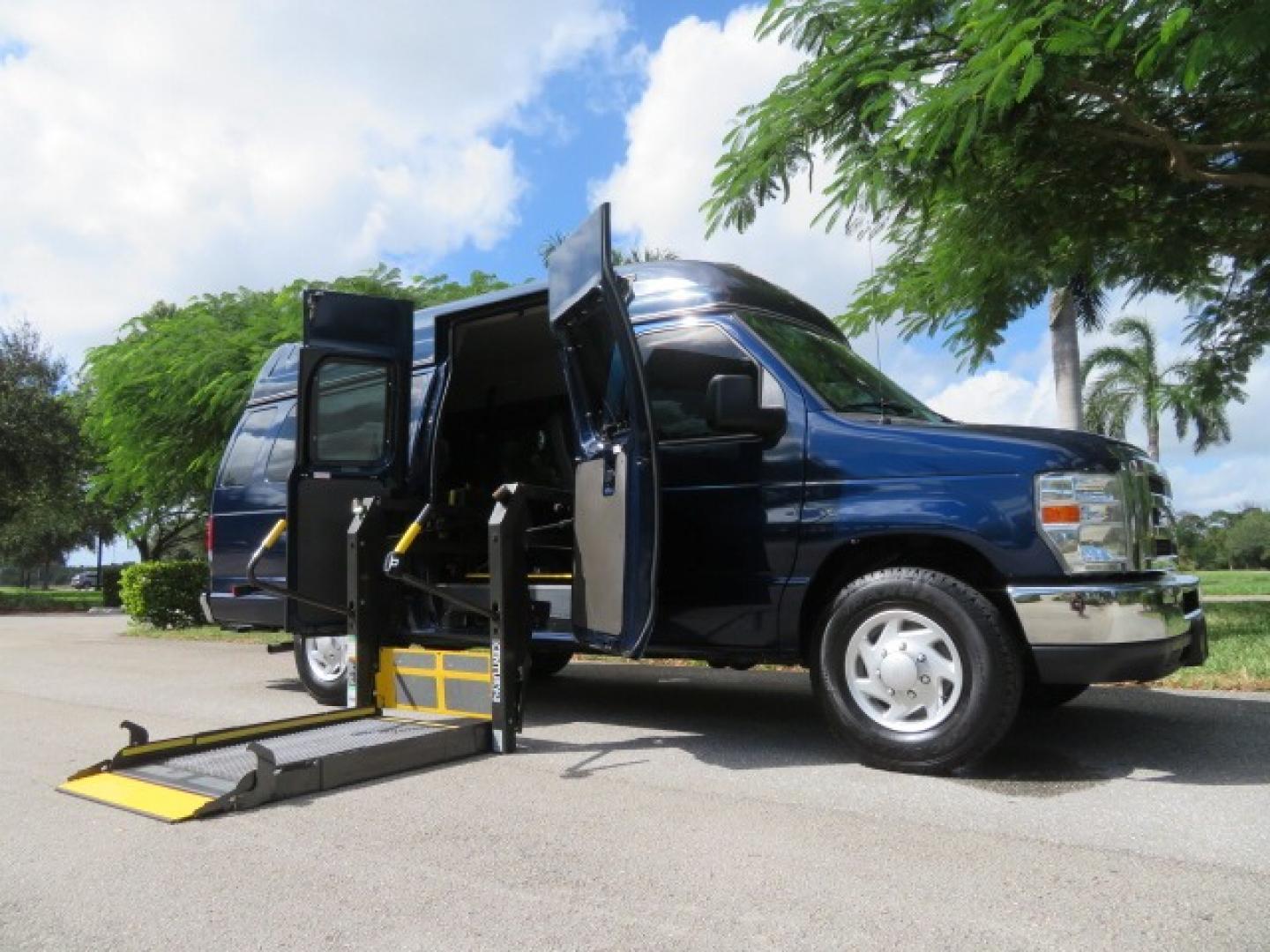 2013 Dark Blue /Gray Ford E-Series Van E-250 Extended (1FTNS2EW4DD) with an 4.6L V8 SOHC 16V engine, 4-Speed Automatic transmission, located at 4301 Oak Circle #19, Boca Raton, FL, 33431, (954) 561-2499, 26.388861, -80.084038 - You are looking at a Beautiful 2013 Ford Econoline E250 Extended handicap wheelchair conversion van with 37K Original Miles, Braun Century 2 800LB Commercial Side Entry Wheelchair Lift, Raised Side Entry, Hard Rubber Floor in the rear, Rear Jump Seats, Rear Folding Seat, Q Straint Tie Down System th - Photo#41