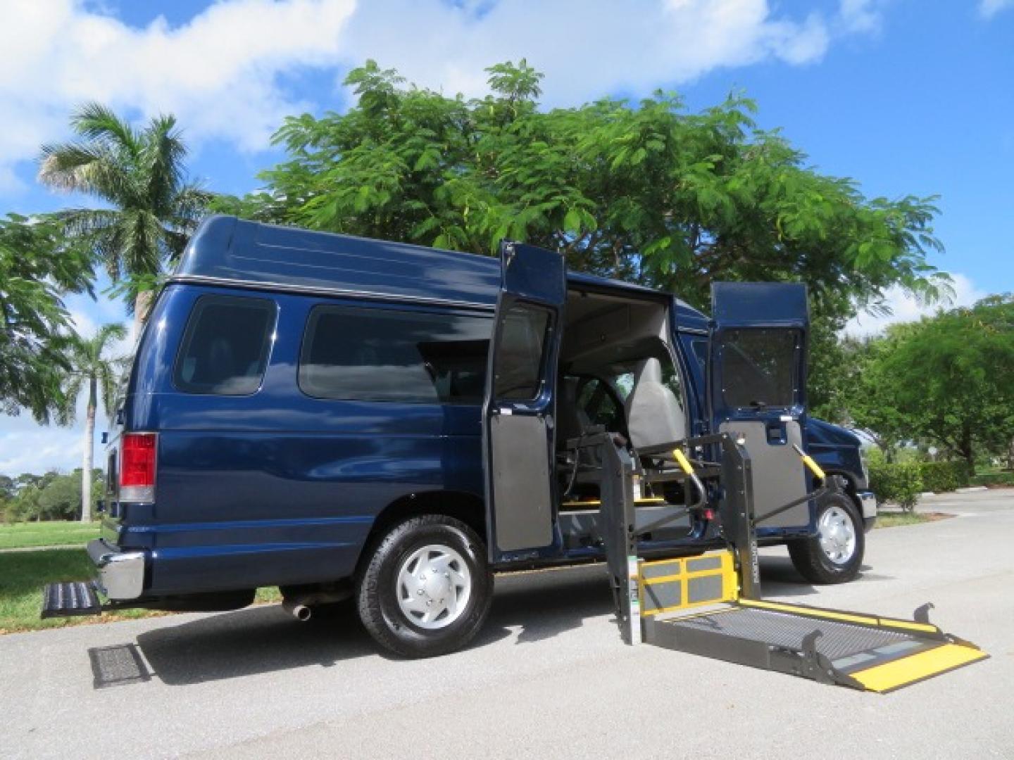 2013 Dark Blue /Gray Ford E-Series Van E-250 Extended (1FTNS2EW4DD) with an 4.6L V8 SOHC 16V engine, 4-Speed Automatic transmission, located at 4301 Oak Circle #19, Boca Raton, FL, 33431, (954) 561-2499, 26.388861, -80.084038 - You are looking at a Beautiful 2013 Ford Econoline E250 Extended handicap wheelchair conversion van with 37K Original Miles, Braun Century 2 800LB Commercial Side Entry Wheelchair Lift, Raised Side Entry, Hard Rubber Floor in the rear, Rear Jump Seats, Rear Folding Seat, Q Straint Tie Down System th - Photo#44