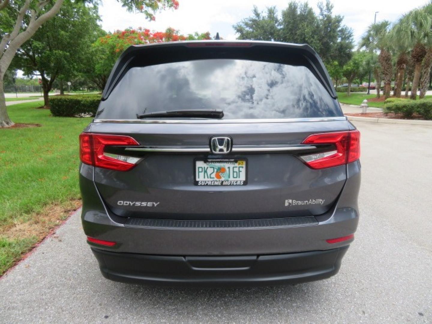 2024 /Gray Honda Odyssey (5FNRL6H60RB) , located at 4301 Oak Circle #19, Boca Raton, FL, 33431, (954) 561-2499, 26.388861, -80.084038 - You are looking at a Brand New New 2024 Honda Odyssey with BraunAbility Side-Entry In Floor XI Power Ramp. Brand New Sienna Braunability Conversion with the XI In Floor Power Ramp and power kneeling Function. Fully Loaded with Leather, Sunroof, Alloy Wheels, Q Straint Tie Down System, 1000lb Capacit - Photo#18