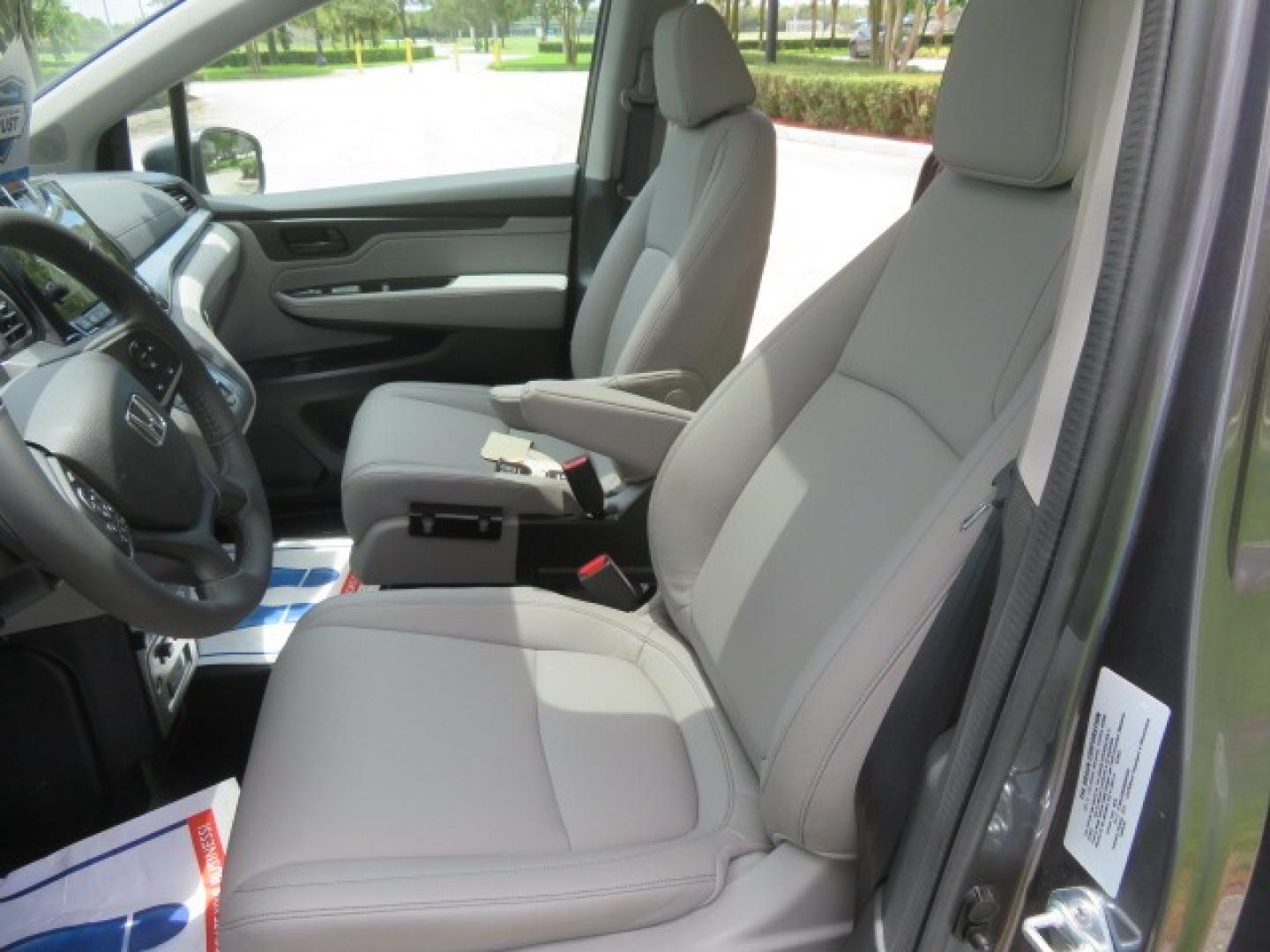 2024 /Gray Honda Odyssey (5FNRL6H60RB) , located at 4301 Oak Circle #19, Boca Raton, FL, 33431, (954) 561-2499, 26.388861, -80.084038 - You are looking at a Brand New New 2024 Honda Odyssey with BraunAbility Side-Entry In Floor XI Power Ramp. Brand New Sienna Braunability Conversion with the XI In Floor Power Ramp and power kneeling Function. Fully Loaded with Leather, Sunroof, Alloy Wheels, Q Straint Tie Down System, 1000lb Capacit - Photo#35