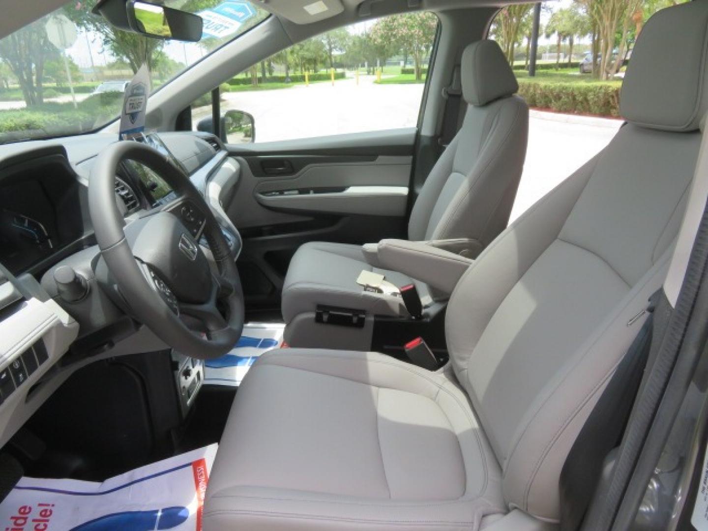 2024 /Gray Honda Odyssey (5FNRL6H60RB) , located at 4301 Oak Circle #19, Boca Raton, FL, 33431, (954) 561-2499, 26.388861, -80.084038 - You are looking at a Brand New New 2024 Honda Odyssey with BraunAbility Side-Entry In Floor XI Power Ramp. Brand New Sienna Braunability Conversion with the XI In Floor Power Ramp and power kneeling Function. Fully Loaded with Leather, Sunroof, Alloy Wheels, Q Straint Tie Down System, 1000lb Capacit - Photo#45