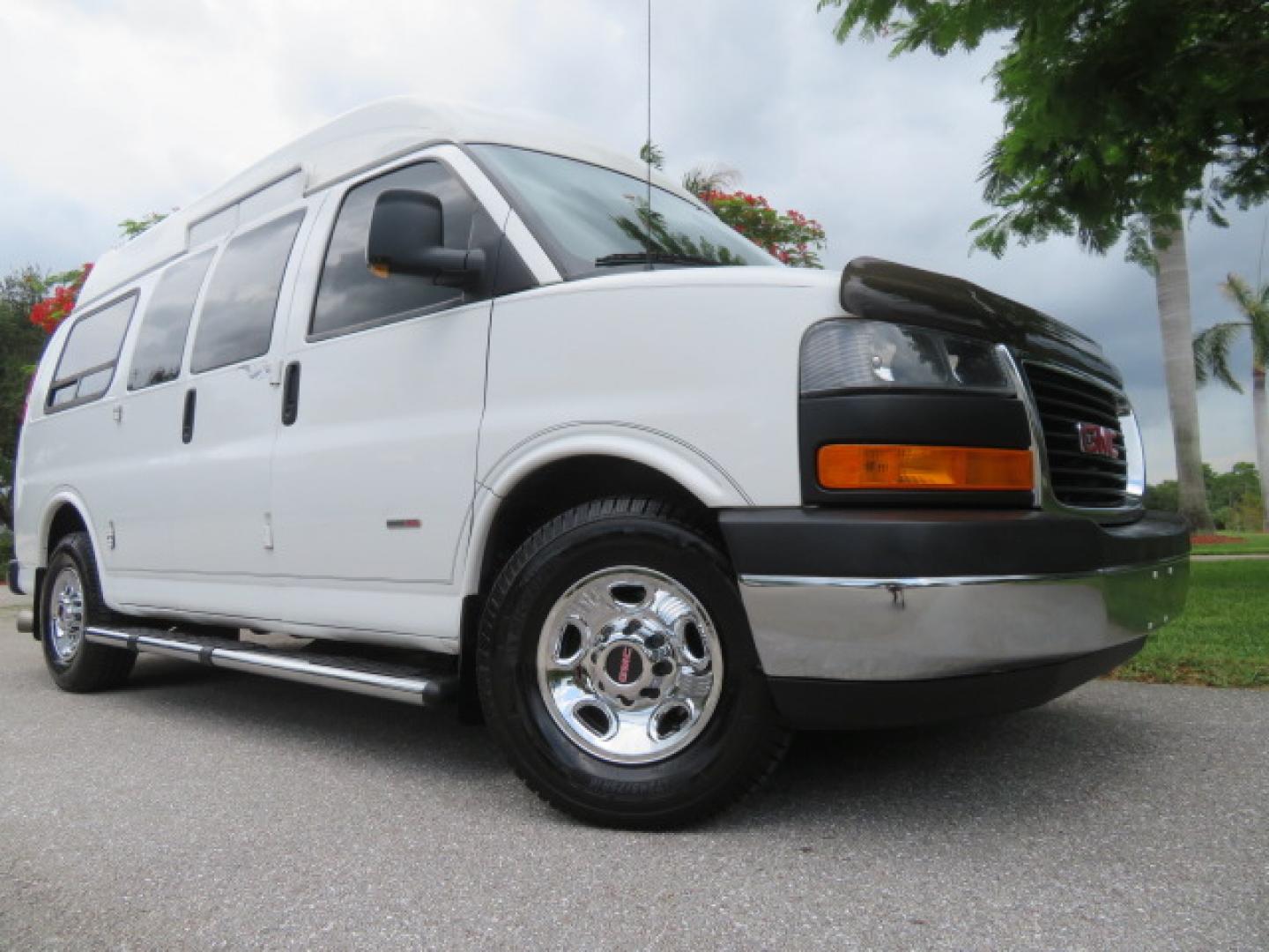 2012 /Gray Two Tone GMC Savana G3500 RWD Diesel Cargo (1GTZ7TCL5C1) with an 6.6L V8 OHV 16V TURBO DIESEL engine, 6-Speed Automatic transmission, located at 4301 Oak Circle #19, Boca Raton, FL, 33431, (954) 561-2499, 26.388861, -80.084038 - You are looking at Gorgeous Rare 1 Owner Rust Free 2012 GMC Savana 3500 Duramax 6.6L Diesel Handicap Wheelchair Conversion Van with 73K Original Miles, Power Side Entry Ricon 600Lb Wheelchair Lift, Leather, Heated Front Seats, Rear Power Folding Bench Seat Bed, Expanded Side Entry Doors, Michelin Ag - Photo#2