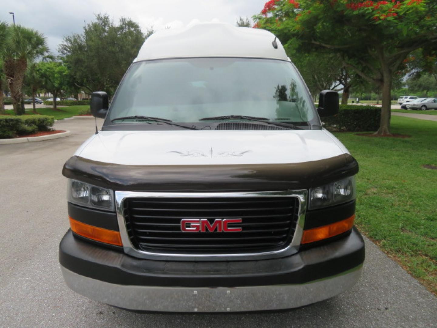 2012 /Gray Two Tone GMC Savana G3500 RWD Diesel Cargo (1GTZ7TCL5C1) with an 6.6L V8 OHV 16V TURBO DIESEL engine, 6-Speed Automatic transmission, located at 4301 Oak Circle #19, Boca Raton, FL, 33431, (954) 561-2499, 26.388861, -80.084038 - You are looking at Gorgeous Rare 1 Owner Rust Free 2012 GMC Savana 3500 Duramax 6.6L Diesel Handicap Wheelchair Conversion Van with 73K Original Miles, Power Side Entry Ricon 600Lb Wheelchair Lift, Leather, Heated Front Seats, Rear Power Folding Bench Seat Bed, Expanded Side Entry Doors, Michelin Ag - Photo#12