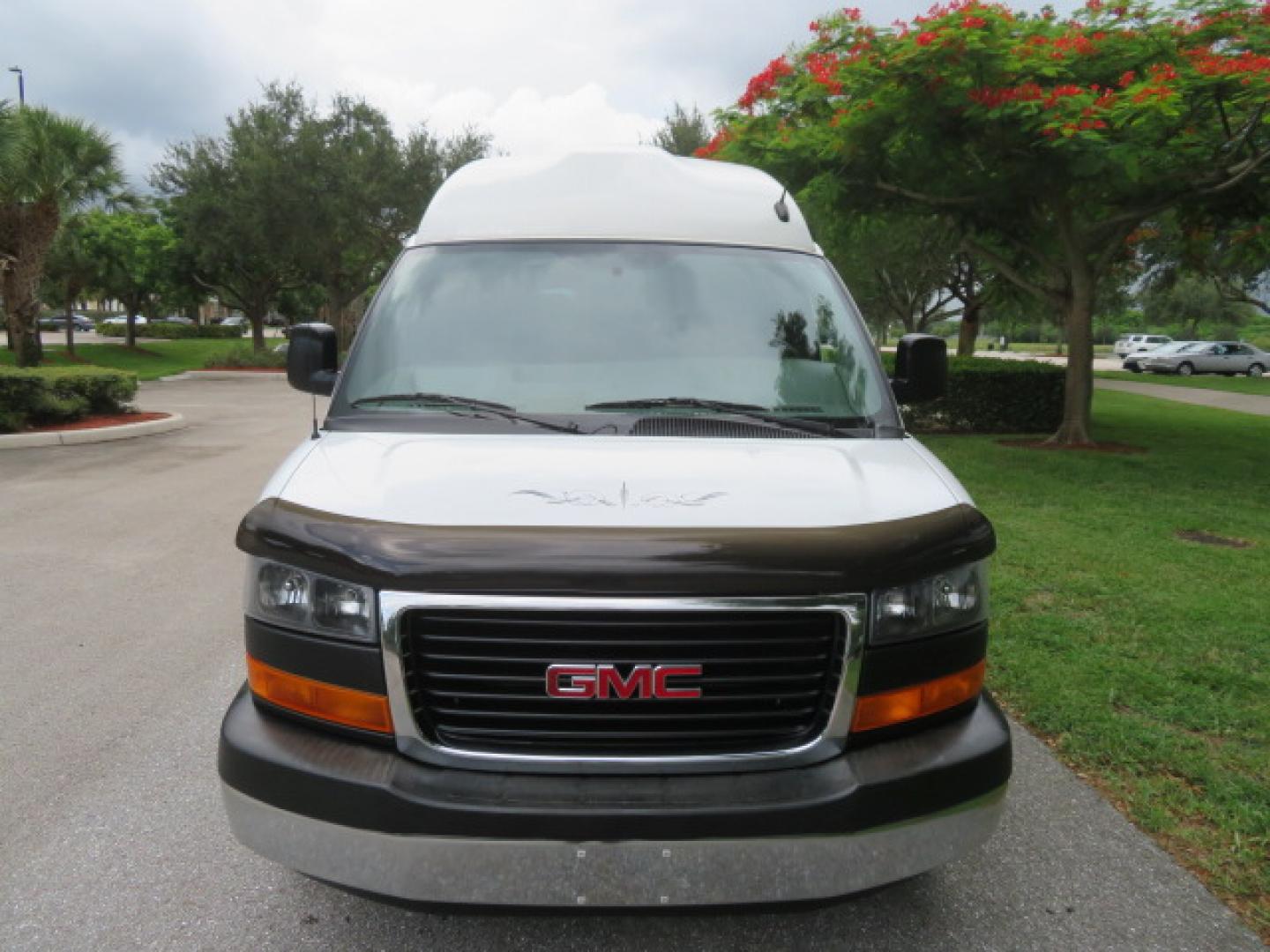 2012 /Gray Two Tone GMC Savana G3500 RWD Diesel Cargo (1GTZ7TCL5C1) with an 6.6L V8 OHV 16V TURBO DIESEL engine, 6-Speed Automatic transmission, located at 4301 Oak Circle #19, Boca Raton, FL, 33431, (954) 561-2499, 26.388861, -80.084038 - You are looking at Gorgeous Rare 1 Owner Rust Free 2012 GMC Savana 3500 Duramax 6.6L Diesel Handicap Wheelchair Conversion Van with 73K Original Miles, Power Side Entry Ricon 600Lb Wheelchair Lift, Leather, Heated Front Seats, Rear Power Folding Bench Seat Bed, Expanded Side Entry Doors, Michelin Ag - Photo#23