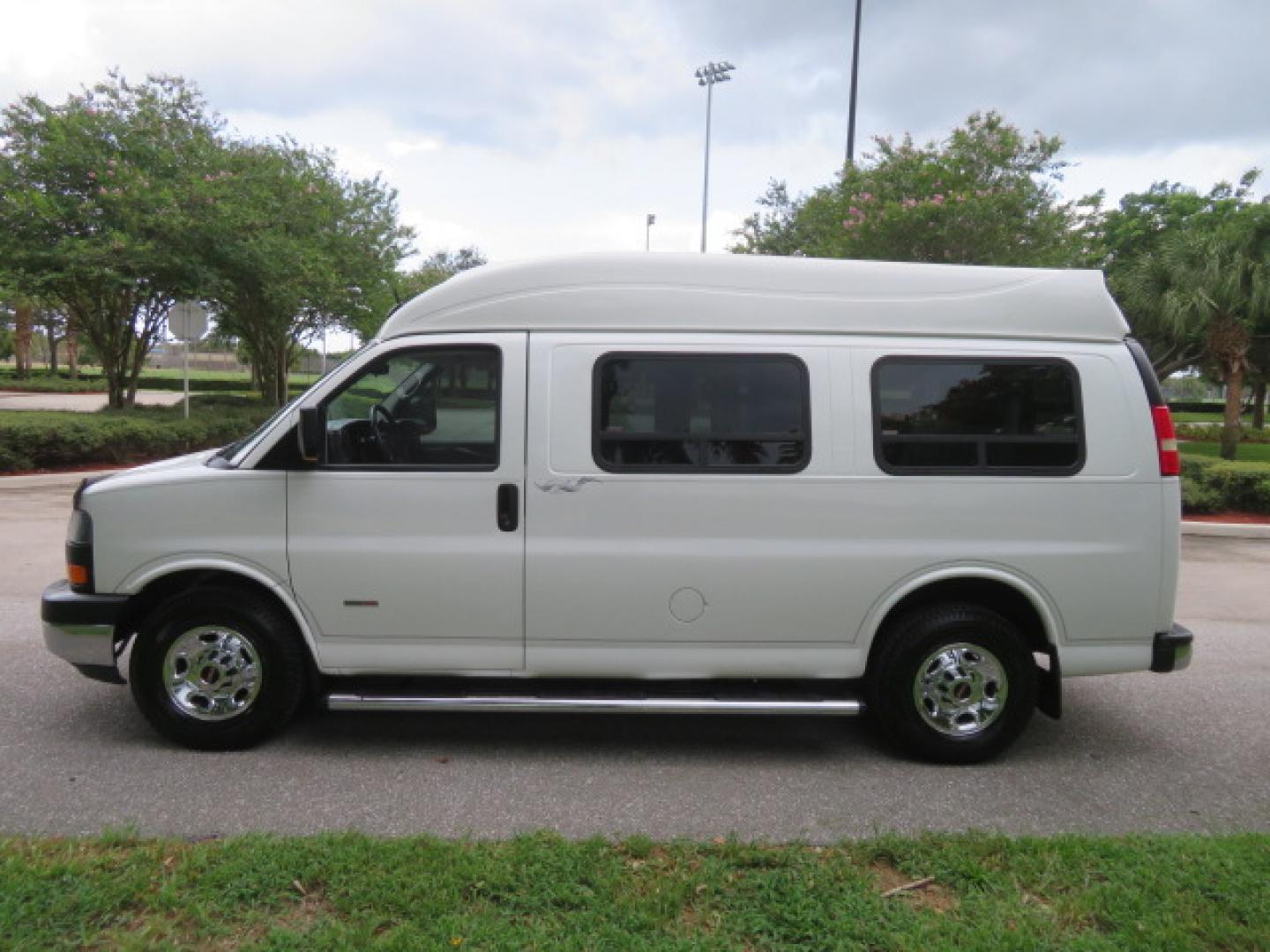 2012 /Gray Two Tone GMC Savana G3500 RWD Diesel Cargo (1GTZ7TCL5C1) with an 6.6L V8 OHV 16V TURBO DIESEL engine, 6-Speed Automatic transmission, located at 4301 Oak Circle #19, Boca Raton, FL, 33431, (954) 561-2499, 26.388861, -80.084038 - You are looking at Gorgeous Rare 1 Owner Rust Free 2012 GMC Savana 3500 Duramax 6.6L Diesel Handicap Wheelchair Conversion Van with 73K Original Miles, Power Side Entry Ricon 600Lb Wheelchair Lift, Leather, Heated Front Seats, Rear Power Folding Bench Seat Bed, Expanded Side Entry Doors, Michelin Ag - Photo#25