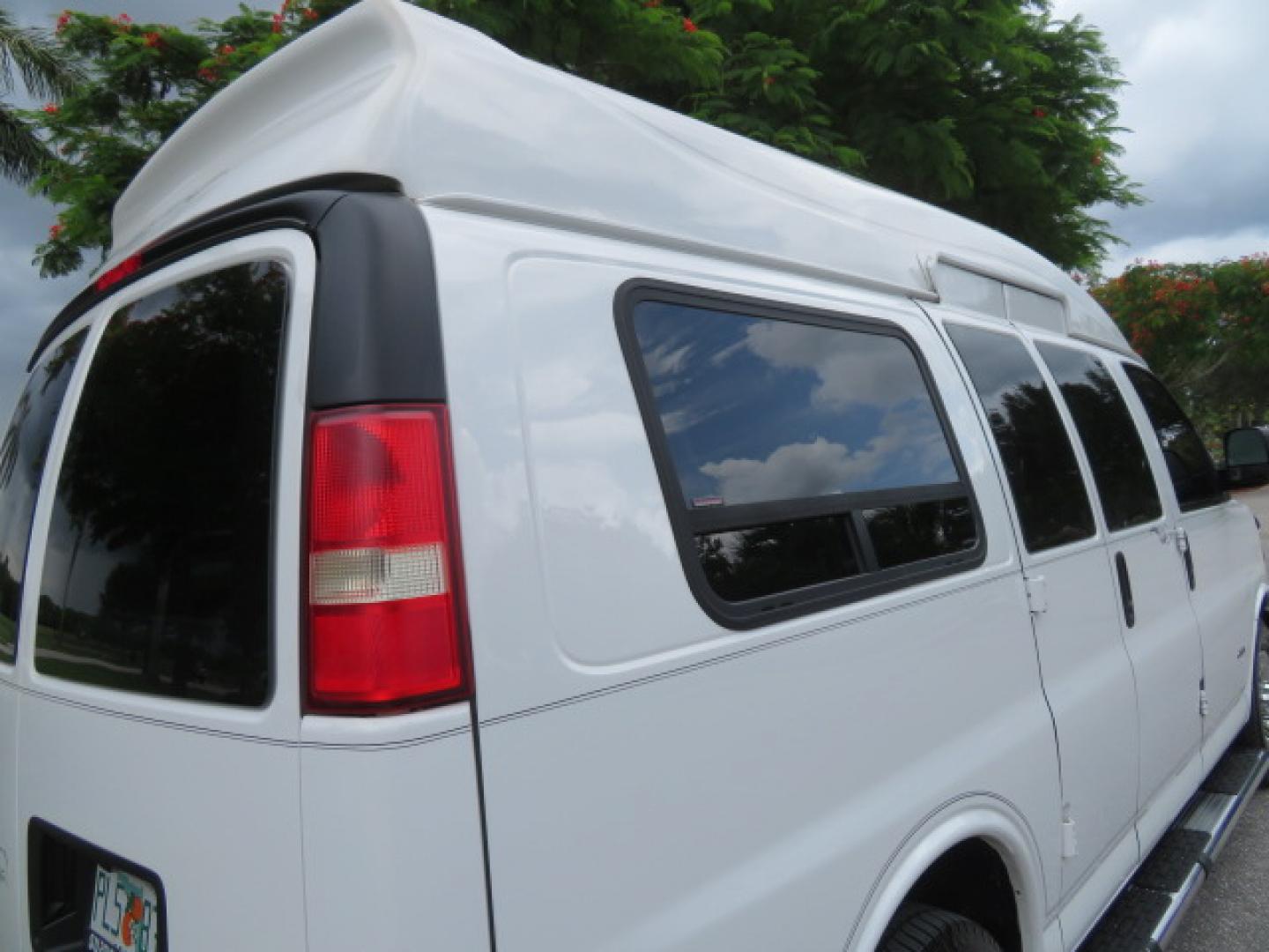 2012 /Gray Two Tone GMC Savana G3500 RWD Diesel Cargo (1GTZ7TCL5C1) with an 6.6L V8 OHV 16V TURBO DIESEL engine, 6-Speed Automatic transmission, located at 4301 Oak Circle #19, Boca Raton, FL, 33431, (954) 561-2499, 26.388861, -80.084038 - You are looking at Gorgeous Rare 1 Owner Rust Free 2012 GMC Savana 3500 Duramax 6.6L Diesel Handicap Wheelchair Conversion Van with 73K Original Miles, Power Side Entry Ricon 600Lb Wheelchair Lift, Leather, Heated Front Seats, Rear Power Folding Bench Seat Bed, Expanded Side Entry Doors, Michelin Ag - Photo#32