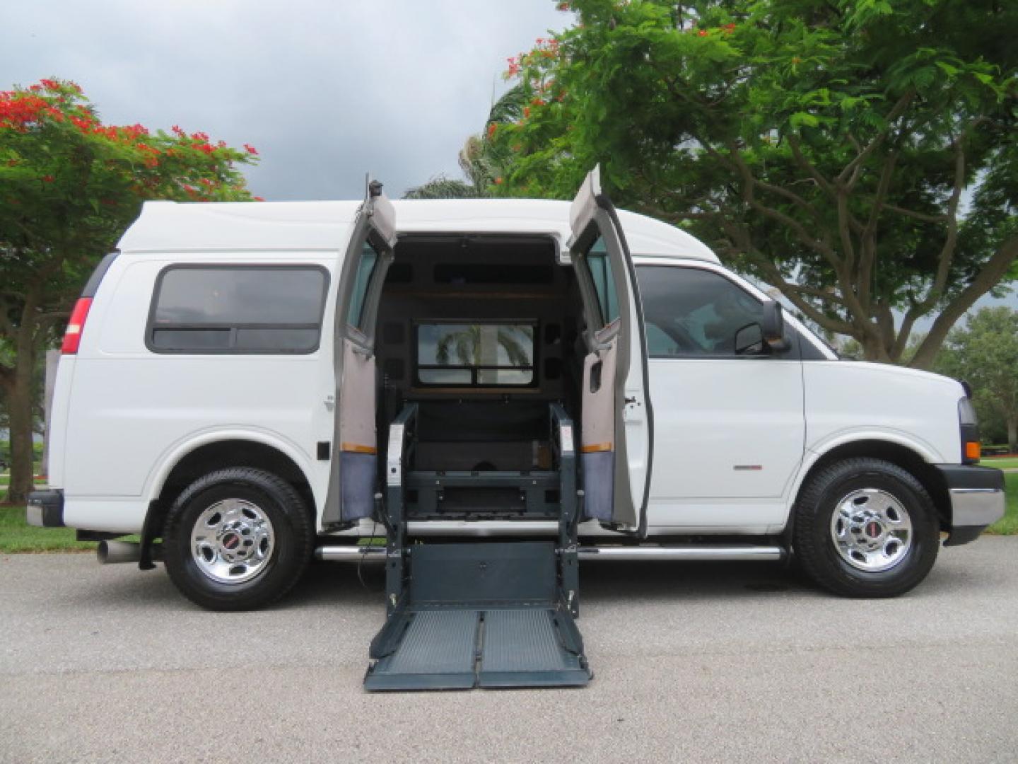 2012 /Gray Two Tone GMC Savana G3500 RWD Diesel Cargo (1GTZ7TCL5C1) with an 6.6L V8 OHV 16V TURBO DIESEL engine, 6-Speed Automatic transmission, located at 4301 Oak Circle #19, Boca Raton, FL, 33431, (954) 561-2499, 26.388861, -80.084038 - You are looking at Gorgeous Rare 1 Owner Rust Free 2012 GMC Savana 3500 Duramax 6.6L Diesel Handicap Wheelchair Conversion Van with 73K Original Miles, Power Side Entry Ricon 600Lb Wheelchair Lift, Leather, Heated Front Seats, Rear Power Folding Bench Seat Bed, Expanded Side Entry Doors, Michelin Ag - Photo#1