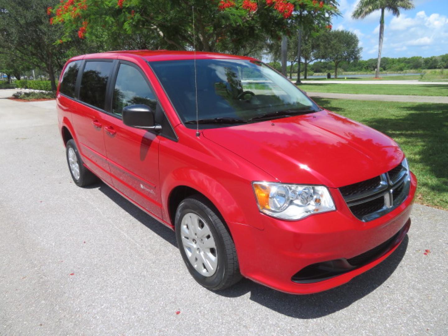 2015 Dodge Grand Caravan SE (2C4RDGBG4FR) with an 3.6L V6 DOHC 24V engine, 6-Speed Automatic transmission, located at 4301 Oak Circle #19, Boca Raton, FL, 33431, (954) 561-2499, 26.388861, -80.084038 - You are looking at a Gorgeous 2015 Dodge Grand Caravan SE Braunability Handicap Wheelchair Conversion Van with only 8100 Original Miles, Rear Entry Manual Ramp System, Rear Folding Seat Option, Rear Q Lock 150 Docking System, Full Power Package, Wheelchair Restraints, Rear Seat Belt Restraint, and M - Photo#18