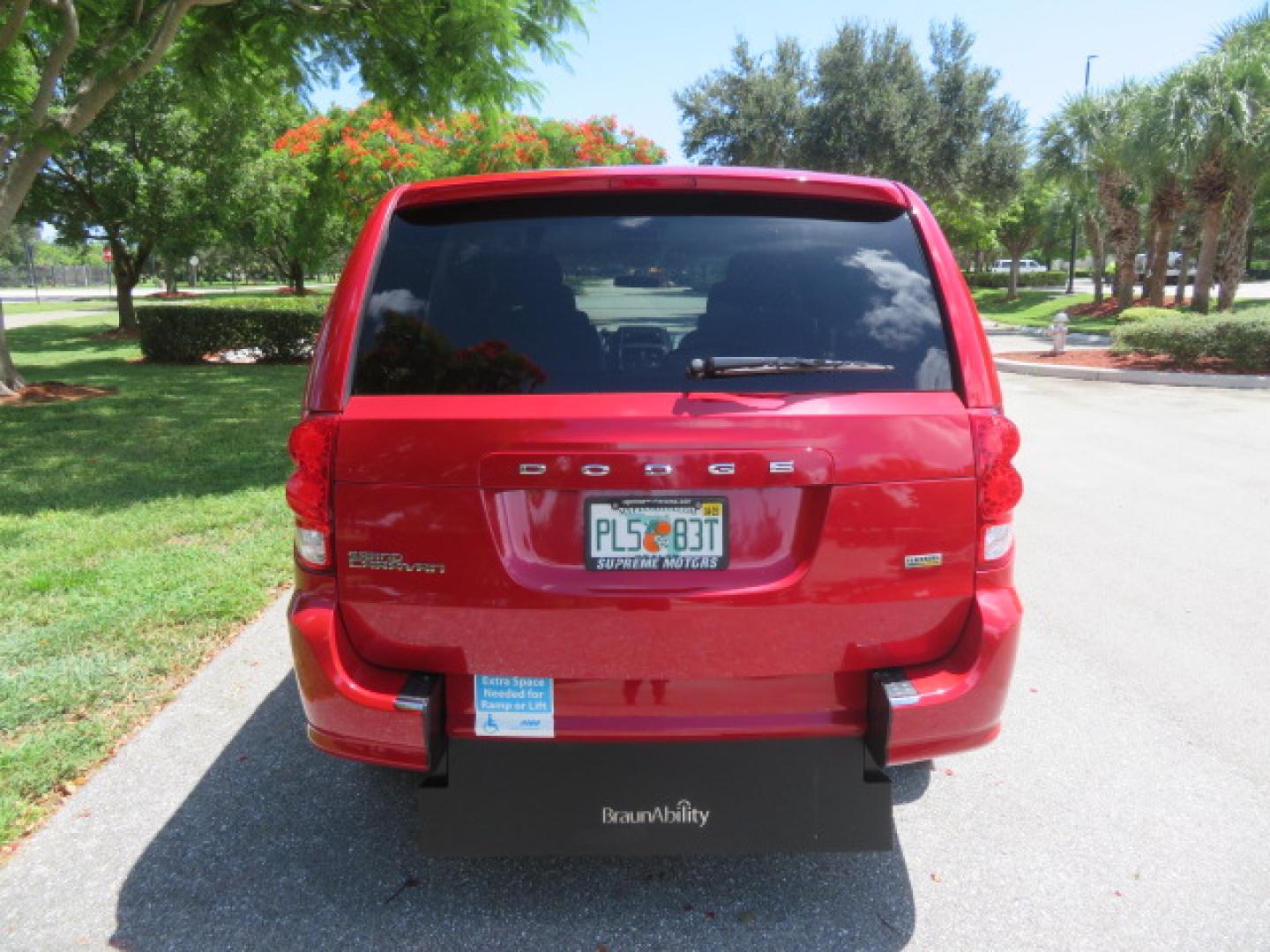 2015 Dodge Grand Caravan SE (2C4RDGBG4FR) with an 3.6L V6 DOHC 24V engine, 6-Speed Automatic transmission, located at 4301 Oak Circle #19, Boca Raton, FL, 33431, (954) 561-2499, 26.388861, -80.084038 - You are looking at a Gorgeous 2015 Dodge Grand Caravan SE Braunability Handicap Wheelchair Conversion Van with only 8100 Original Miles, Rear Entry Manual Ramp System, Rear Folding Seat Option, Rear Q Lock 150 Docking System, Full Power Package, Wheelchair Restraints, Rear Seat Belt Restraint, and M - Photo#23