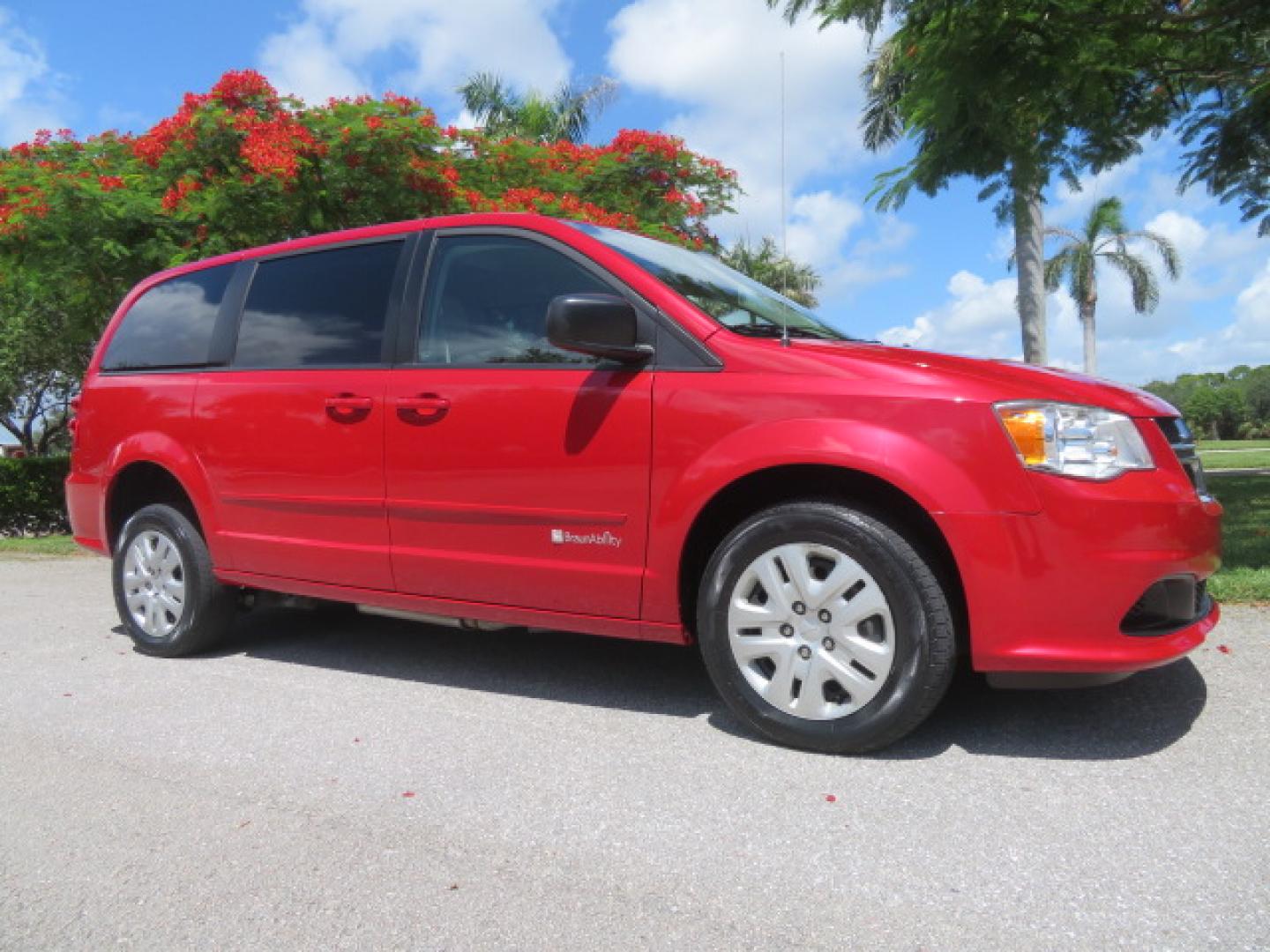 2015 Dodge Grand Caravan SE (2C4RDGBG4FR) with an 3.6L V6 DOHC 24V engine, 6-Speed Automatic transmission, located at 4301 Oak Circle #19, Boca Raton, FL, 33431, (954) 561-2499, 26.388861, -80.084038 - You are looking at a Gorgeous 2015 Dodge Grand Caravan SE Braunability Handicap Wheelchair Conversion Van with only 8100 Original Miles, Rear Entry Manual Ramp System, Rear Folding Seat Option, Rear Q Lock 150 Docking System, Full Power Package, Wheelchair Restraints, Rear Seat Belt Restraint, and M - Photo#5