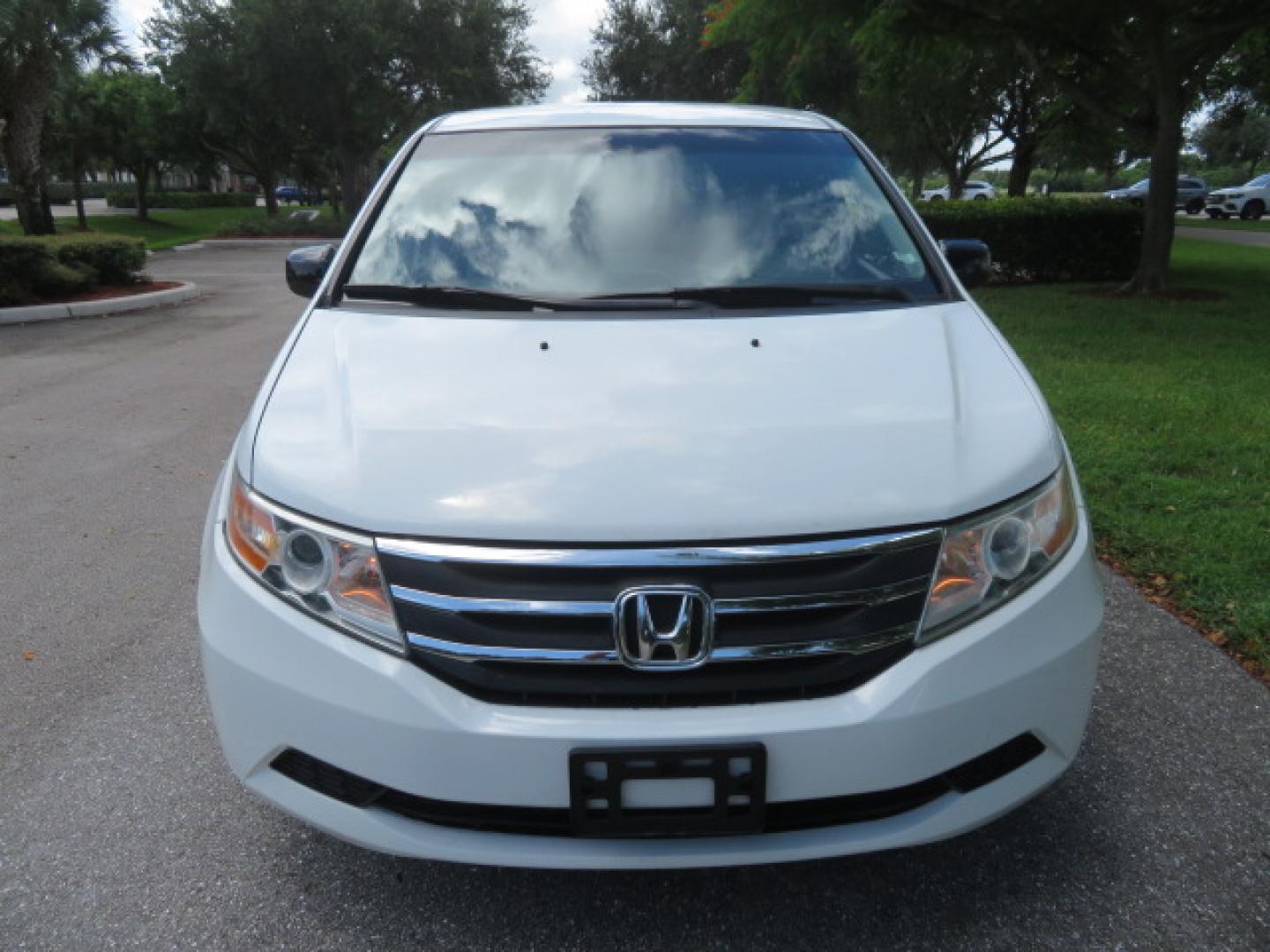 2012 /Tan Honda Odyssey EX (5FNRL5H41CB) with an 3.5L V6 SOHC 24V engine, 5-Speed Automatic transmission, located at 4301 Oak Circle #19, Boca Raton, FL, 33431, (954) 561-2499, 26.388861, -80.084038 - You are looking at a beautiful 2012 Honda Odyssey EX Braunability Handicap Wheelchair Conversion Van with Side Entry Braun Power Foldout Ramp System, Q Straint Tie Down System in the Floor, Hard Core Rubber Floor, Kneel Down System, Remote Keyless Entry with Remote Power Doors and Ramp System, 2 Key - Photo#15