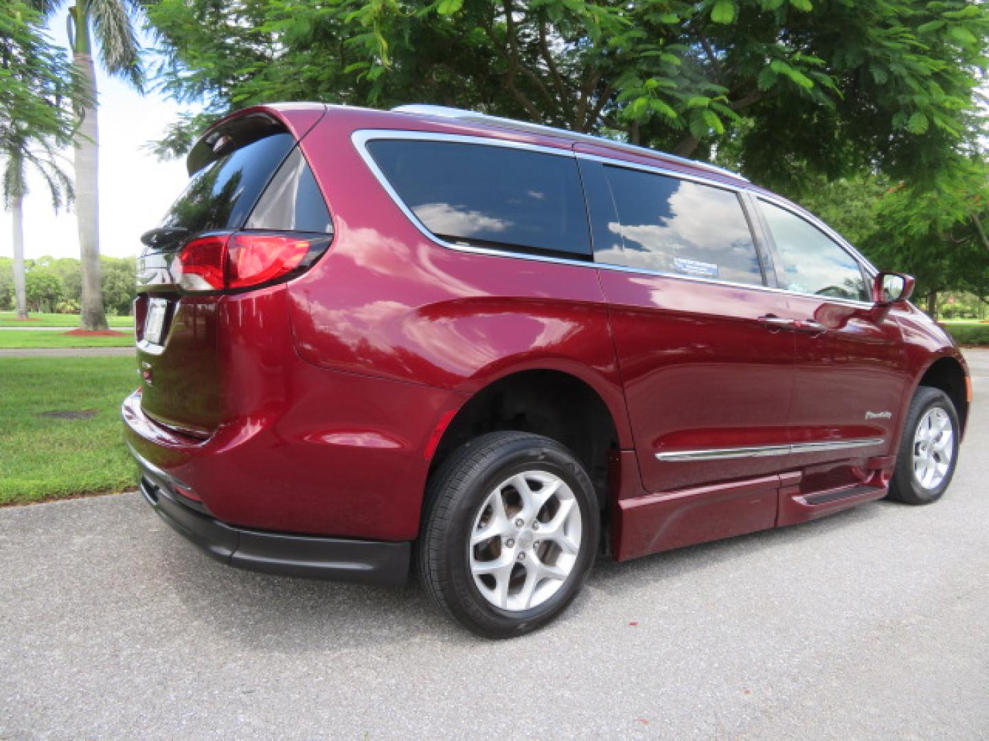 2020 /Black Chrysler Pacifica Touring-L Plus (2C4RC1EG7LR) with an 3.6L V6 DOHC 24V engine, 9A transmission, located at 4301 Oak Circle #19, Boca Raton, FL, 33431, (954) 561-2499, 26.388861, -80.084038 - You are looking at a Gorgeous Velvet Red Pearl 2020 Chrysler Pacifica Touring L Plus Braunability XT Power Foldout Side Entry Handicap Wheelchair Conversion Van with 37K Original Miles, Leather, Blu Ray Media Hubs with Rear Entertainment Screens, Active Noise Control, Heated Steering Wheel, Heated S - Photo#14