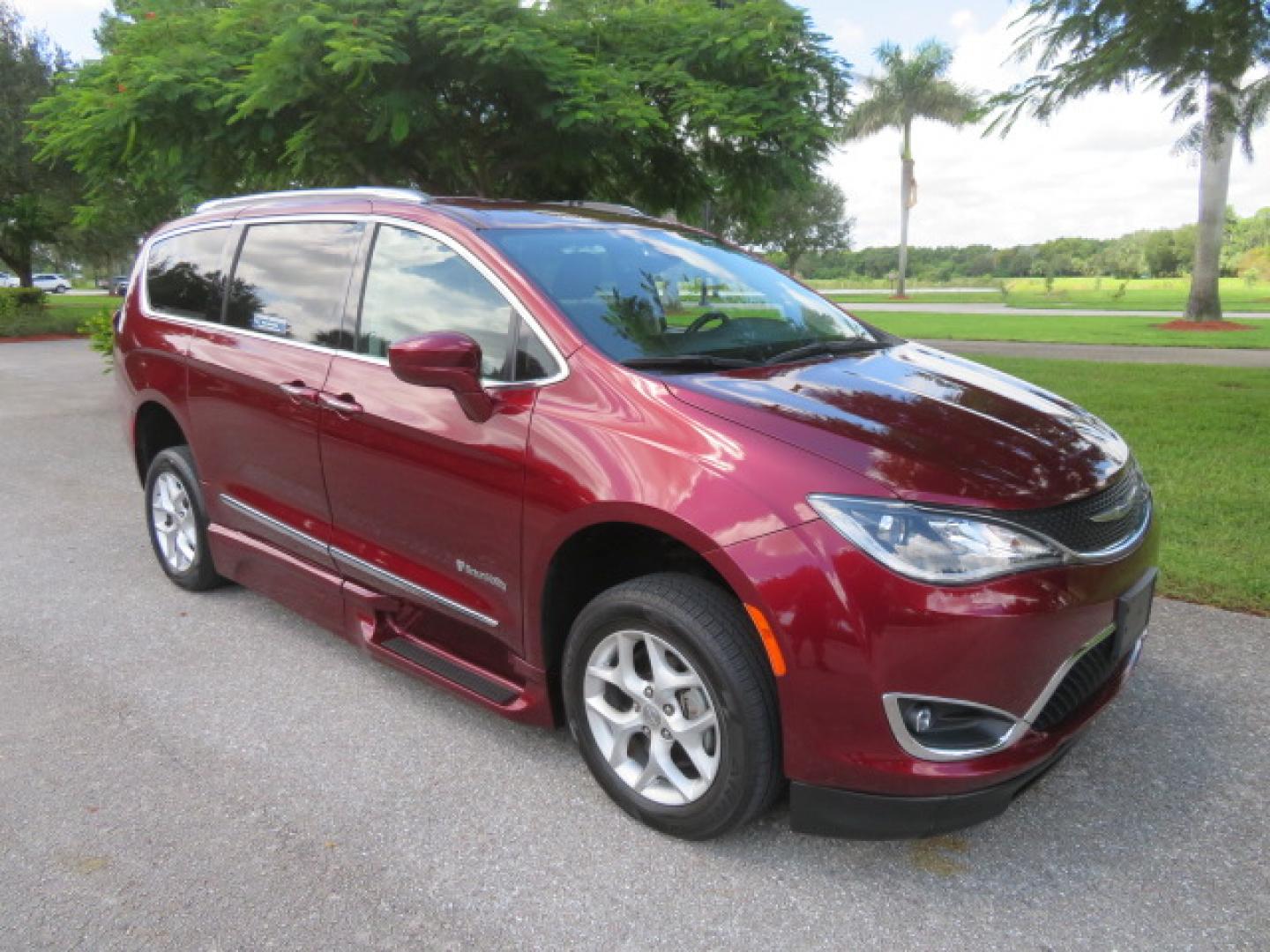 2020 /Black Chrysler Pacifica Touring-L Plus (2C4RC1EG7LR) with an 3.6L V6 DOHC 24V engine, 9A transmission, located at 4301 Oak Circle #19, Boca Raton, FL, 33431, (954) 561-2499, 26.388861, -80.084038 - You are looking at a Gorgeous Velvet Red Pearl 2020 Chrysler Pacifica Touring L Plus Braunability XT Power Foldout Side Entry Handicap Wheelchair Conversion Van with 37K Original Miles, Leather, Blu Ray Media Hubs with Rear Entertainment Screens, Active Noise Control, Heated Steering Wheel, Heated S - Photo#19