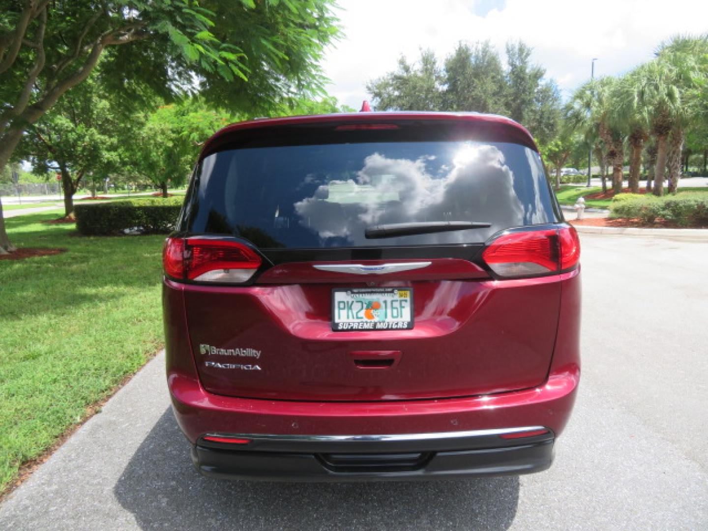 2020 /Black Chrysler Pacifica Touring-L Plus (2C4RC1EG7LR) with an 3.6L V6 DOHC 24V engine, 9A transmission, located at 4301 Oak Circle #19, Boca Raton, FL, 33431, (954) 561-2499, 26.388861, -80.084038 - You are looking at a Gorgeous Velvet Red Pearl 2020 Chrysler Pacifica Touring L Plus Braunability XT Power Foldout Side Entry Handicap Wheelchair Conversion Van with 37K Original Miles, Leather, Blu Ray Media Hubs with Rear Entertainment Screens, Active Noise Control, Heated Steering Wheel, Heated S - Photo#24