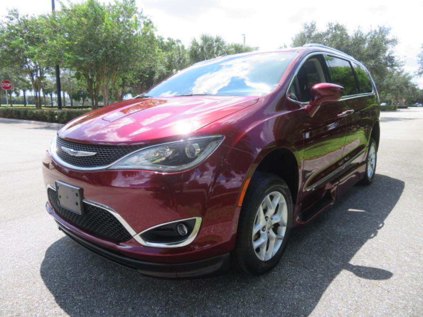 2020 /Black Chrysler Pacifica Touring-L Plus (2C4RC1EG7LR) with an 3.6L V6 DOHC 24V engine, 9A transmission, located at 4301 Oak Circle #19, Boca Raton, FL, 33431, (954) 561-2499, 26.388861, -80.084038 - You are looking at a Gorgeous Velvet Red Pearl 2020 Chrysler Pacifica Touring L Plus Braunability XT Power Foldout Side Entry Handicap Wheelchair Conversion Van with 37K Original Miles, Leather, Blu Ray Media Hubs with Rear Entertainment Screens, Active Noise Control, Heated Steering Wheel, Heated S - Photo#8