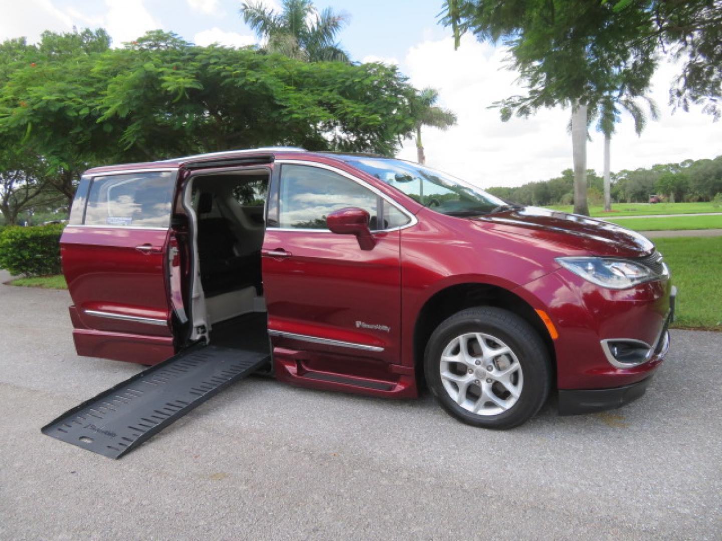 2020 /Black Chrysler Pacifica Touring-L Plus (2C4RC1EG7LR) with an 3.6L V6 DOHC 24V engine, 9A transmission, located at 4301 Oak Circle #19, Boca Raton, FL, 33431, (954) 561-2499, 26.388861, -80.084038 - You are looking at a Gorgeous Velvet Red Pearl 2020 Chrysler Pacifica Touring L Plus Braunability XT Power Foldout Side Entry Handicap Wheelchair Conversion Van with 37K Original Miles, Leather, Blu Ray Media Hubs with Rear Entertainment Screens, Active Noise Control, Heated Steering Wheel, Heated S - Photo#41