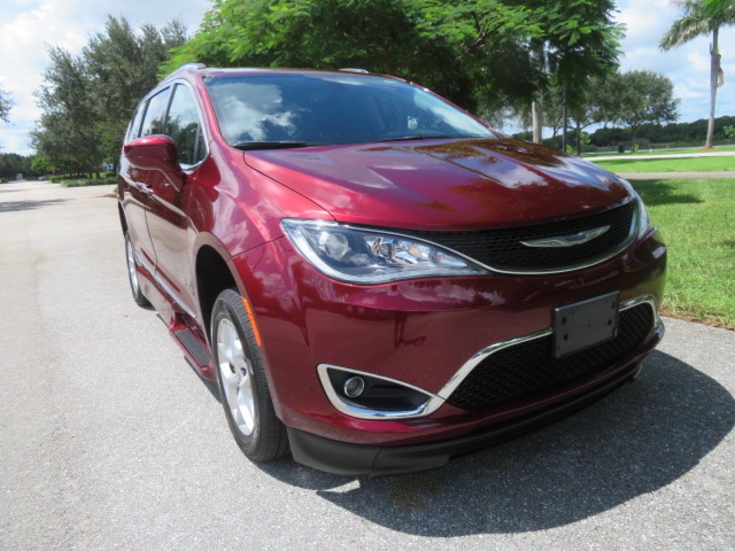 2020 /Black Chrysler Pacifica Touring-L Plus (2C4RC1EG7LR) with an 3.6L V6 DOHC 24V engine, 9A transmission, located at 4301 Oak Circle #19, Boca Raton, FL, 33431, (954) 561-2499, 26.388861, -80.084038 - You are looking at a Gorgeous Velvet Red Pearl 2020 Chrysler Pacifica Touring L Plus Braunability XT Power Foldout Side Entry Handicap Wheelchair Conversion Van with 37K Original Miles, Leather, Blu Ray Media Hubs with Rear Entertainment Screens, Active Noise Control, Heated Steering Wheel, Heated S - Photo#6