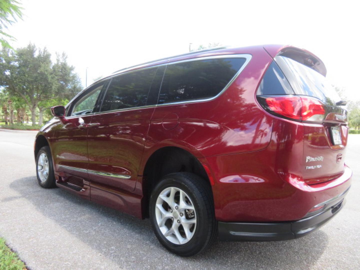 2020 /Black Chrysler Pacifica Touring-L Plus (2C4RC1EG7LR) with an 3.6L V6 DOHC 24V engine, 9A transmission, located at 4301 Oak Circle #19, Boca Raton, FL, 33431, (954) 561-2499, 26.388861, -80.084038 - You are looking at a Gorgeous Velvet Red Pearl 2020 Chrysler Pacifica Touring L Plus Braunability XT Power Foldout Side Entry Handicap Wheelchair Conversion Van with 37K Original Miles, Leather, Blu Ray Media Hubs with Rear Entertainment Screens, Active Noise Control, Heated Steering Wheel, Heated S - Photo#10