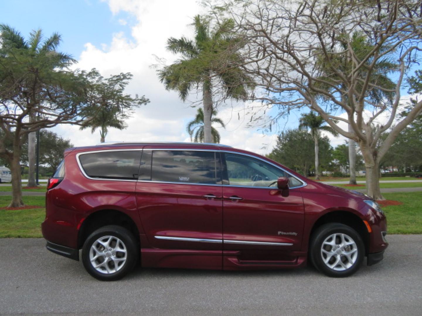2020 /Black Chrysler Pacifica Touring-L Plus (2C4RC1EG7LR) with an 3.6L V6 DOHC 24V engine, 9A transmission, located at 4301 Oak Circle #19, Boca Raton, FL, 33431, (954) 561-2499, 26.388472, -80.084045 - You are looking at a Gorgeous Velvet Red Pearl 2020 Chrysler Pacifica Touring L Plus Braunability XT Power Foldout Side Entry Handicap Wheelchair Conversion Van with 48K Original Miles, Leather, Blu Ray Media Hubs with Rear Entertainment Screens, Active Noise Control, Heated Steering Wheel, Heated S - Photo#6