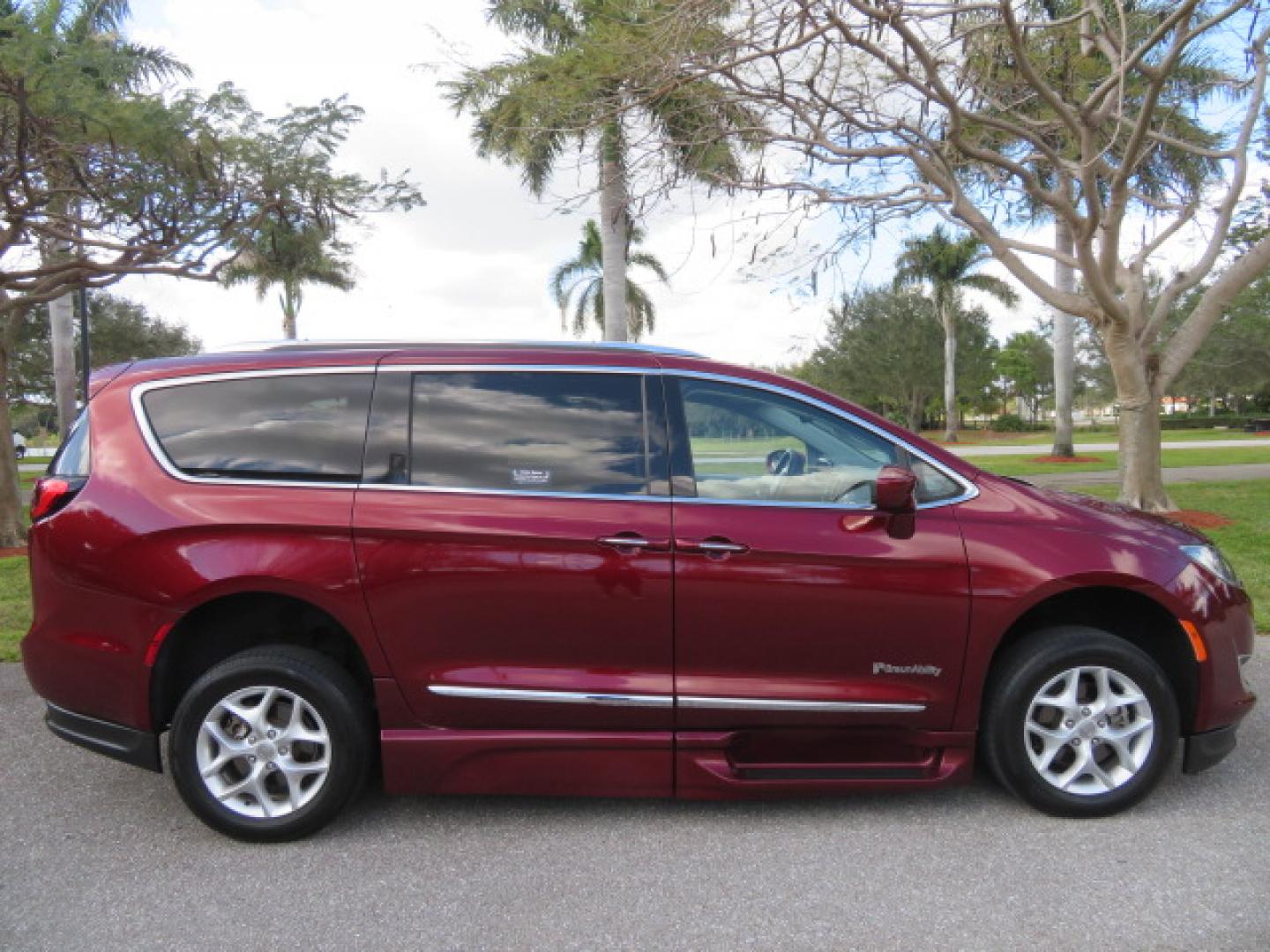 2020 /Black Chrysler Pacifica Touring-L Plus (2C4RC1EG7LR) with an 3.6L V6 DOHC 24V engine, 9A transmission, located at 4301 Oak Circle #19, Boca Raton, FL, 33431, (954) 561-2499, 26.388472, -80.084045 - You are looking at a Gorgeous Velvet Red Pearl 2020 Chrysler Pacifica Touring L Plus Braunability XT Power Foldout Side Entry Handicap Wheelchair Conversion Van with 48K Original Miles, Leather, Blu Ray Media Hubs with Rear Entertainment Screens, Active Noise Control, Heated Steering Wheel, Heated S - Photo#15