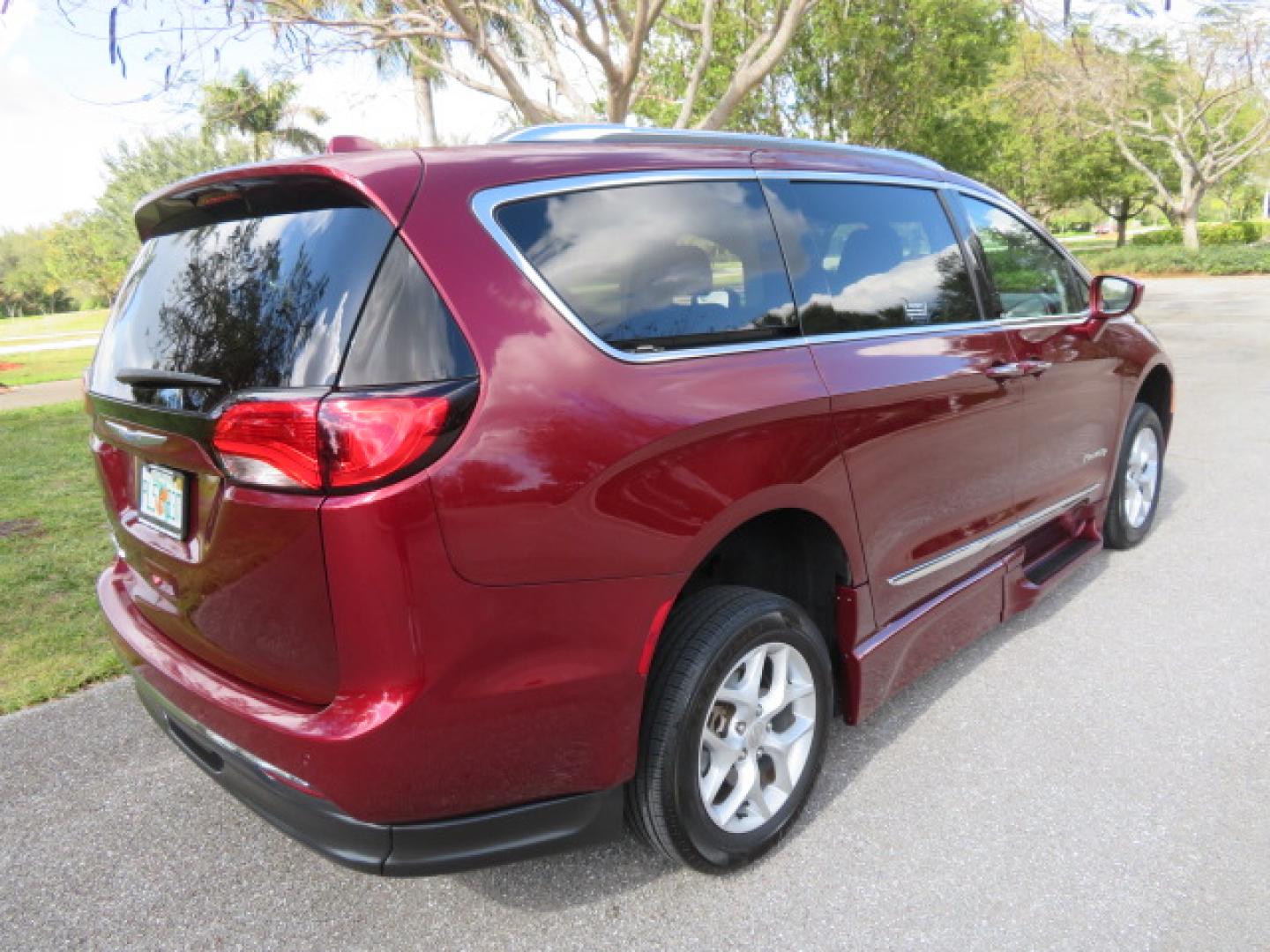 2020 /Black Chrysler Pacifica Touring-L Plus (2C4RC1EG7LR) with an 3.6L V6 DOHC 24V engine, 9A transmission, located at 4301 Oak Circle #19, Boca Raton, FL, 33431, (954) 561-2499, 26.388472, -80.084045 - You are looking at a Gorgeous Velvet Red Pearl 2020 Chrysler Pacifica Touring L Plus Braunability XT Power Foldout Side Entry Handicap Wheelchair Conversion Van with 48K Original Miles, Leather, Blu Ray Media Hubs with Rear Entertainment Screens, Active Noise Control, Heated Steering Wheel, Heated S - Photo#24