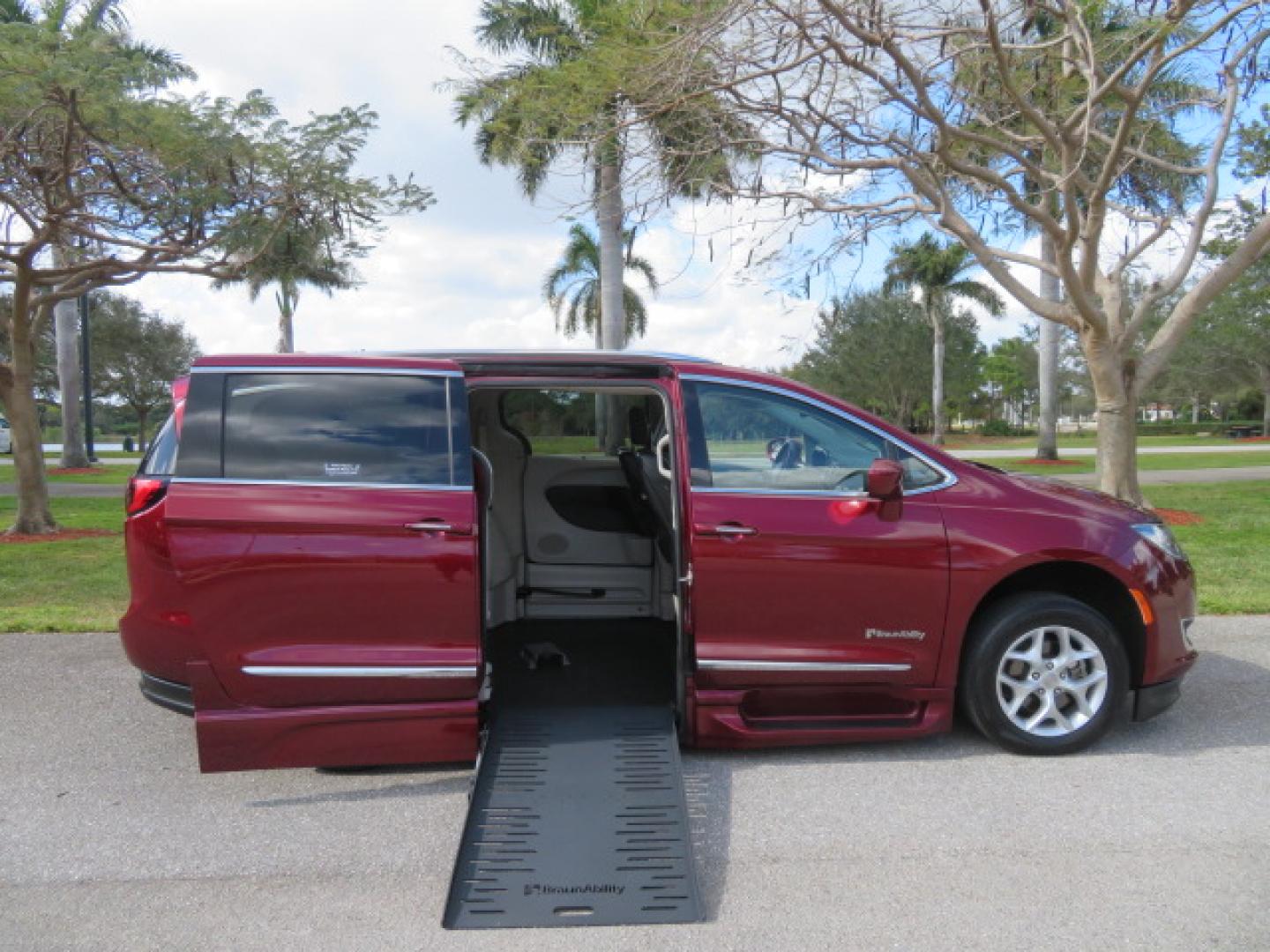 2020 /Black Chrysler Pacifica Touring-L Plus (2C4RC1EG7LR) with an 3.6L V6 DOHC 24V engine, 9A transmission, located at 4301 Oak Circle #19, Boca Raton, FL, 33431, (954) 561-2499, 26.388472, -80.084045 - You are looking at a Gorgeous Velvet Red Pearl 2020 Chrysler Pacifica Touring L Plus Braunability XT Power Foldout Side Entry Handicap Wheelchair Conversion Van with 48K Original Miles, Leather, Blu Ray Media Hubs with Rear Entertainment Screens, Active Noise Control, Heated Steering Wheel, Heated S - Photo#35