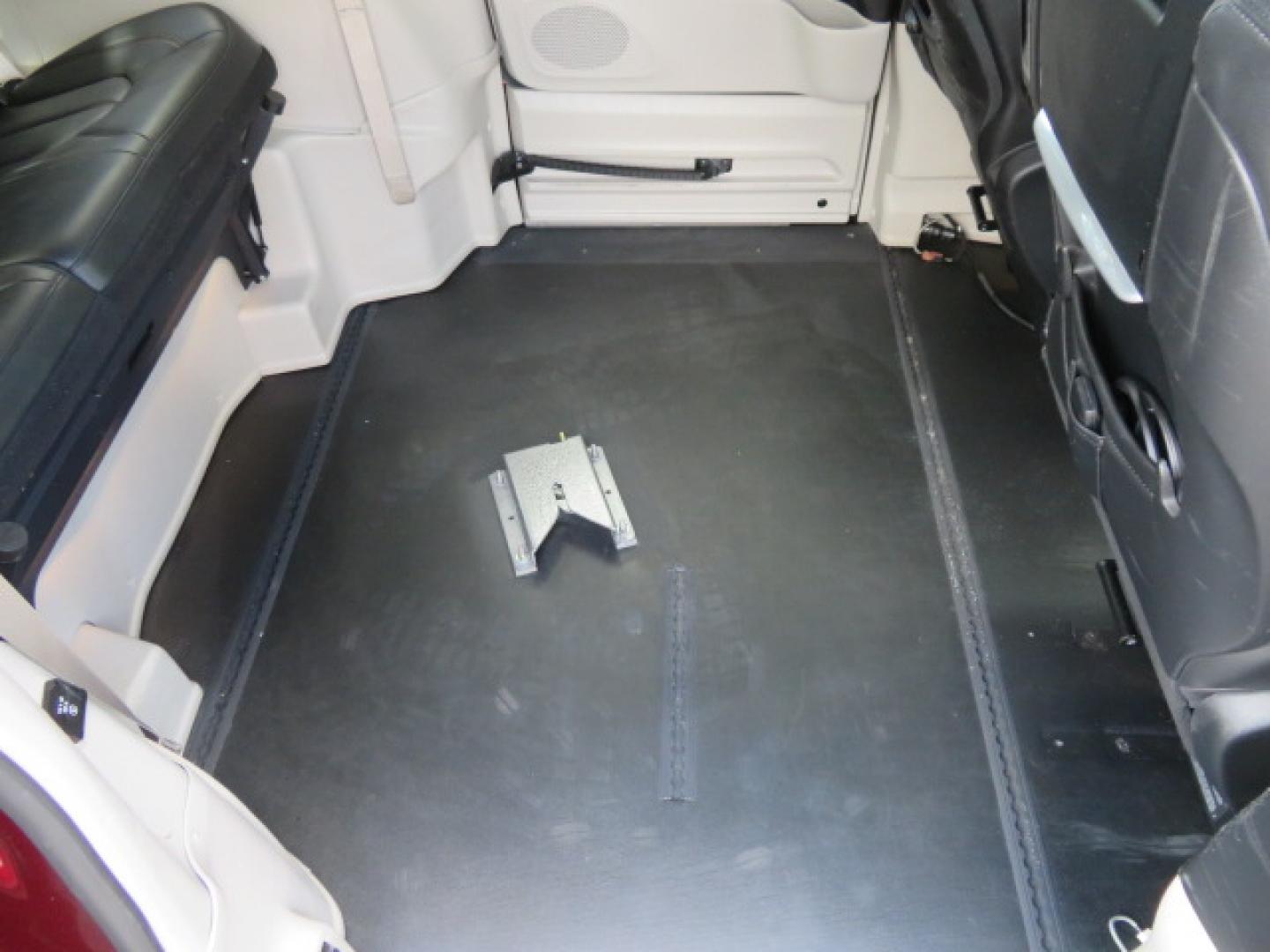 2020 /Black Chrysler Pacifica Touring-L Plus (2C4RC1EG7LR) with an 3.6L V6 DOHC 24V engine, 9A transmission, located at 4301 Oak Circle #19, Boca Raton, FL, 33431, (954) 561-2499, 26.388472, -80.084045 - You are looking at a Gorgeous Velvet Red Pearl 2020 Chrysler Pacifica Touring L Plus Braunability XT Power Foldout Side Entry Handicap Wheelchair Conversion Van with 48K Original Miles, Leather, Blu Ray Media Hubs with Rear Entertainment Screens, Active Noise Control, Heated Steering Wheel, Heated S - Photo#43