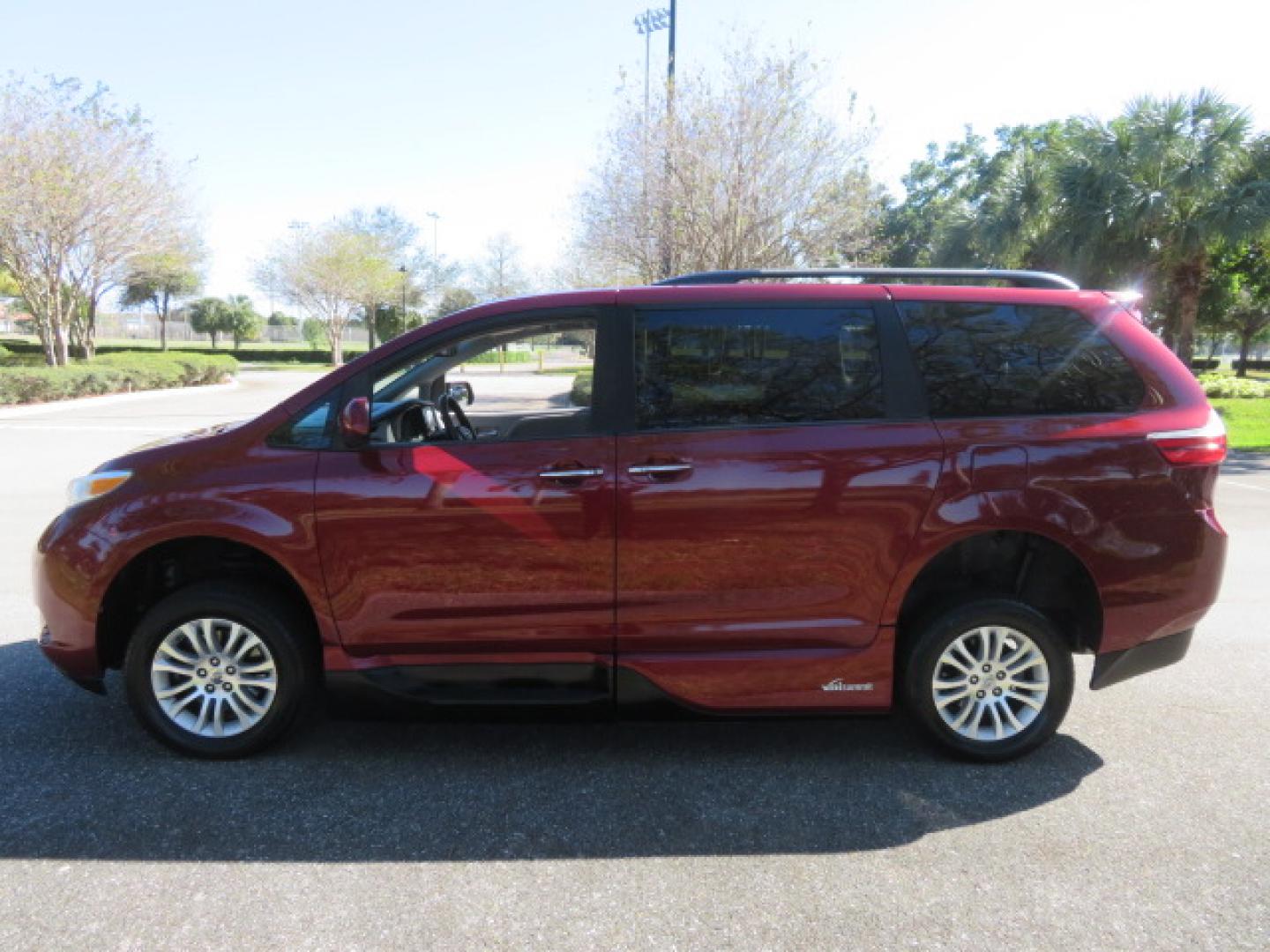 2017 Toyota Sienna Limited Premium 7-Passenger (5TDYZ3DC6HS) with an 3.5L V6 EFI DOHC 24V engine, 8A transmission, located at 4301 Oak Circle #19, Boca Raton, FL, 33431, (954) 561-2499, 26.388861, -80.084038 - You are looking at a Gorgeous 2017 Toyota Sienna XLE VMI Summit Handicap Wheelchair Conversion Van with Power Side Entry Foldout Ramp, Q-Straint Tie Down System with Retractors, Rear Entertainment Flat Screen TV, Back Up Camera, Quick Release Front Seats, Alloy Wheels, Dual Power Side Entry Doors, H - Photo#23