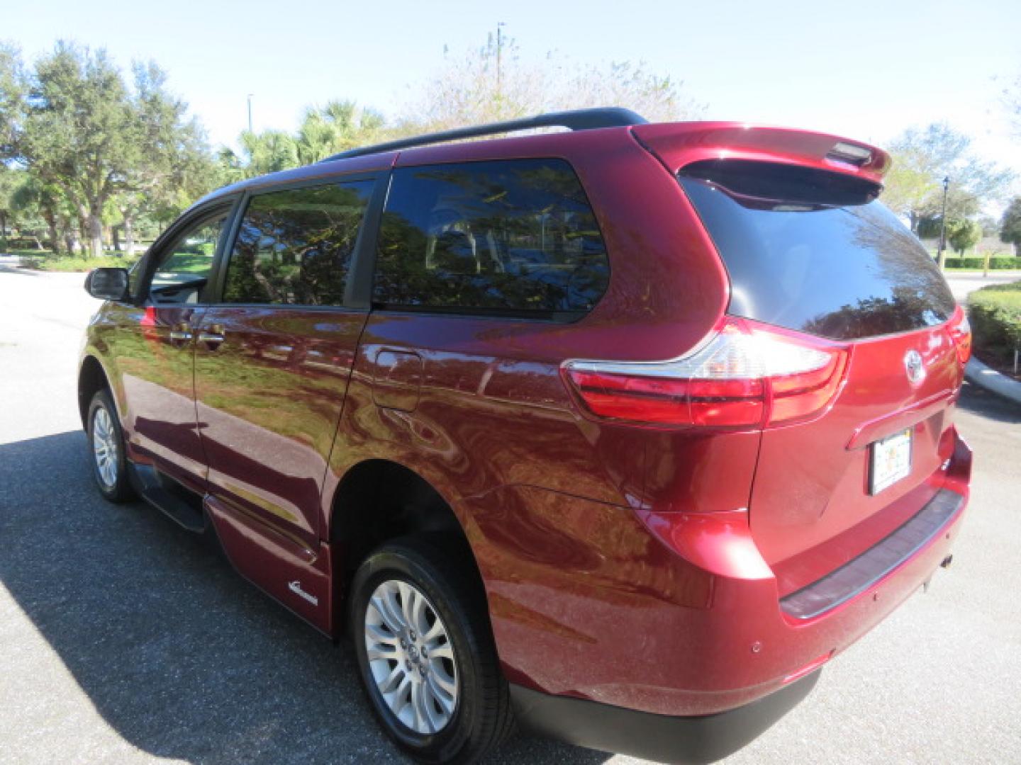 2017 Toyota Sienna Limited Premium 7-Passenger (5TDYZ3DC6HS) with an 3.5L V6 EFI DOHC 24V engine, 8A transmission, located at 4301 Oak Circle #19, Boca Raton, FL, 33431, (954) 561-2499, 26.388861, -80.084038 - You are looking at a Gorgeous 2017 Toyota Sienna XLE VMI Summit Handicap Wheelchair Conversion Van with Power Side Entry Foldout Ramp, Q-Straint Tie Down System with Retractors, Rear Entertainment Flat Screen TV, Back Up Camera, Quick Release Front Seats, Alloy Wheels, Dual Power Side Entry Doors, H - Photo#24