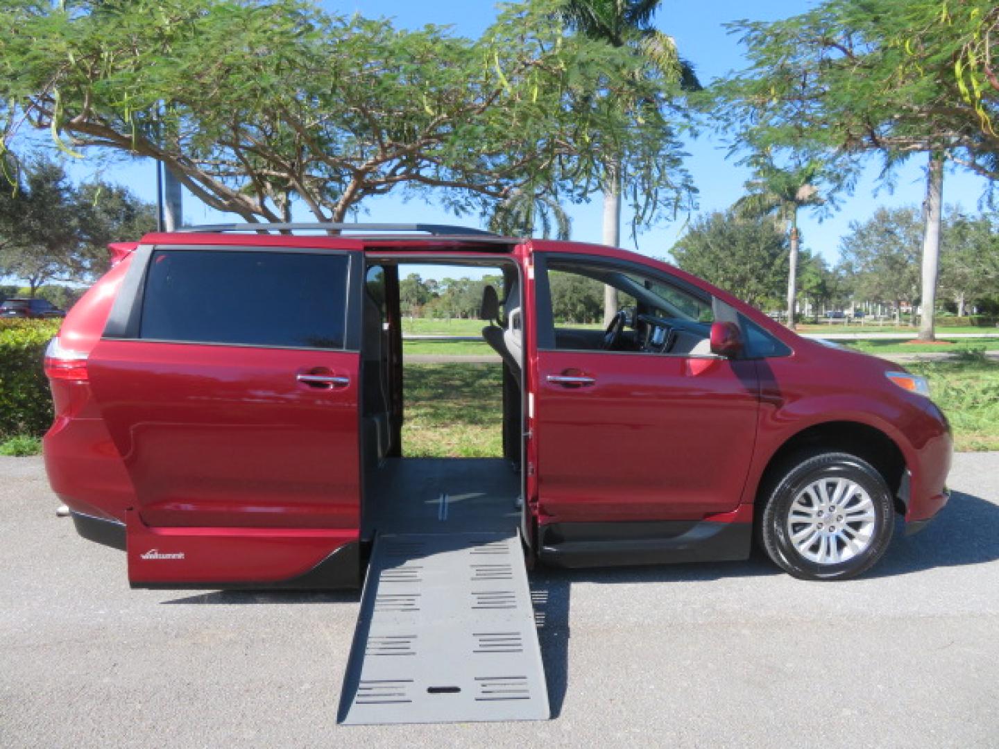 2017 Toyota Sienna Limited Premium 7-Passenger (5TDYZ3DC6HS) with an 3.5L V6 EFI DOHC 24V engine, 8A transmission, located at 4301 Oak Circle #19, Boca Raton, FL, 33431, (954) 561-2499, 26.388861, -80.084038 - You are looking at a Gorgeous 2017 Toyota Sienna XLE VMI Summit Handicap Wheelchair Conversion Van with Power Side Entry Foldout Ramp, Q-Straint Tie Down System with Retractors, Rear Entertainment Flat Screen TV, Back Up Camera, Quick Release Front Seats, Alloy Wheels, Dual Power Side Entry Doors, H - Photo#37