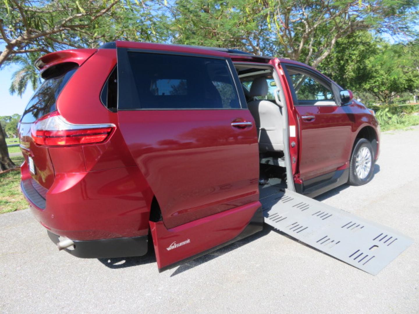 2017 Toyota Sienna Limited Premium 7-Passenger (5TDYZ3DC6HS) with an 3.5L V6 EFI DOHC 24V engine, 8A transmission, located at 4301 Oak Circle #19, Boca Raton, FL, 33431, (954) 561-2499, 26.388861, -80.084038 - You are looking at a Gorgeous 2017 Toyota Sienna XLE VMI Summit Handicap Wheelchair Conversion Van with Power Side Entry Foldout Ramp, Q-Straint Tie Down System with Retractors, Rear Entertainment Flat Screen TV, Back Up Camera, Quick Release Front Seats, Alloy Wheels, Dual Power Side Entry Doors, H - Photo#39