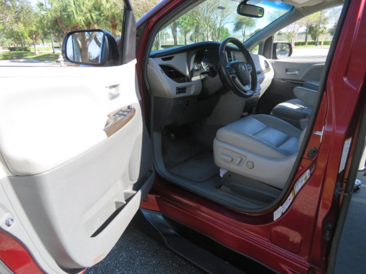 2017 Toyota Sienna Limited Premium 7-Passenger (5TDYZ3DC6HS) with an 3.5L V6 EFI DOHC 24V engine, 8A transmission, located at 4301 Oak Circle #19, Boca Raton, FL, 33431, (954) 561-2499, 26.388861, -80.084038 - You are looking at a Gorgeous 2017 Toyota Sienna XLE VMI Summit Handicap Wheelchair Conversion Van with Power Side Entry Foldout Ramp, Q-Straint Tie Down System with Retractors, Rear Entertainment Flat Screen TV, Back Up Camera, Quick Release Front Seats, Alloy Wheels, Dual Power Side Entry Doors, H - Photo#81