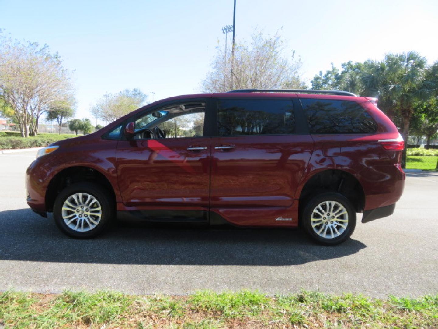 2017 Toyota Sienna Limited Premium 7-Passenger (5TDYZ3DC6HS) with an 3.5L V6 EFI DOHC 24V engine, 8A transmission, located at 4301 Oak Circle #19, Boca Raton, FL, 33431, (954) 561-2499, 26.388861, -80.084038 - You are looking at a Gorgeous 2017 Toyota Sienna XLE VMI Summit Handicap Wheelchair Conversion Van with Power Side Entry Foldout Ramp, Q-Straint Tie Down System with Retractors, Rear Entertainment Flat Screen TV, Back Up Camera, Quick Release Front Seats, Alloy Wheels, Dual Power Side Entry Doors, H - Photo#13