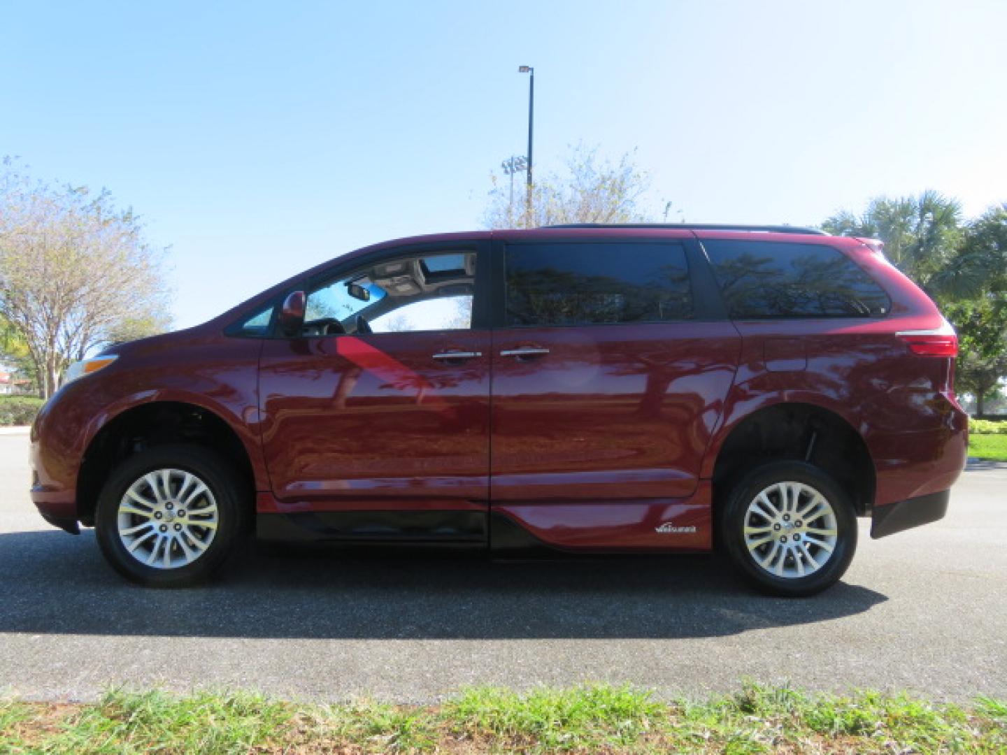 2017 Toyota Sienna Limited Premium 7-Passenger (5TDYZ3DC6HS) with an 3.5L V6 EFI DOHC 24V engine, 8A transmission, located at 4301 Oak Circle #19, Boca Raton, FL, 33431, (954) 561-2499, 26.388861, -80.084038 - You are looking at a Gorgeous 2017 Toyota Sienna XLE VMI Summit Handicap Wheelchair Conversion Van with Power Side Entry Foldout Ramp, Q-Straint Tie Down System with Retractors, Rear Entertainment Flat Screen TV, Back Up Camera, Quick Release Front Seats, Alloy Wheels, Dual Power Side Entry Doors, H - Photo#14