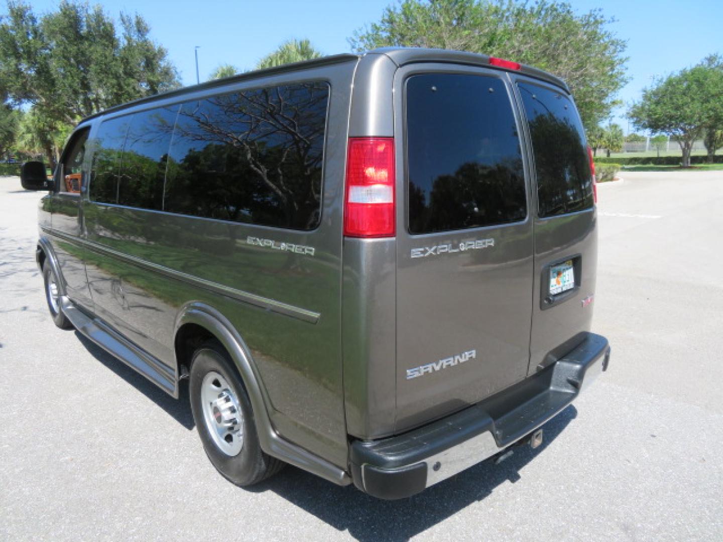 2021 Bronze Mist /Beige GMC Savana LS 2500 (1GJW7EF73M1) with an 6.6L V8 OHV 16V engine, 6A transmission, located at 4301 Oak Circle #19, Boca Raton, FL, 33431, (954) 561-2499, 26.388472, -80.084045 - Photo#24