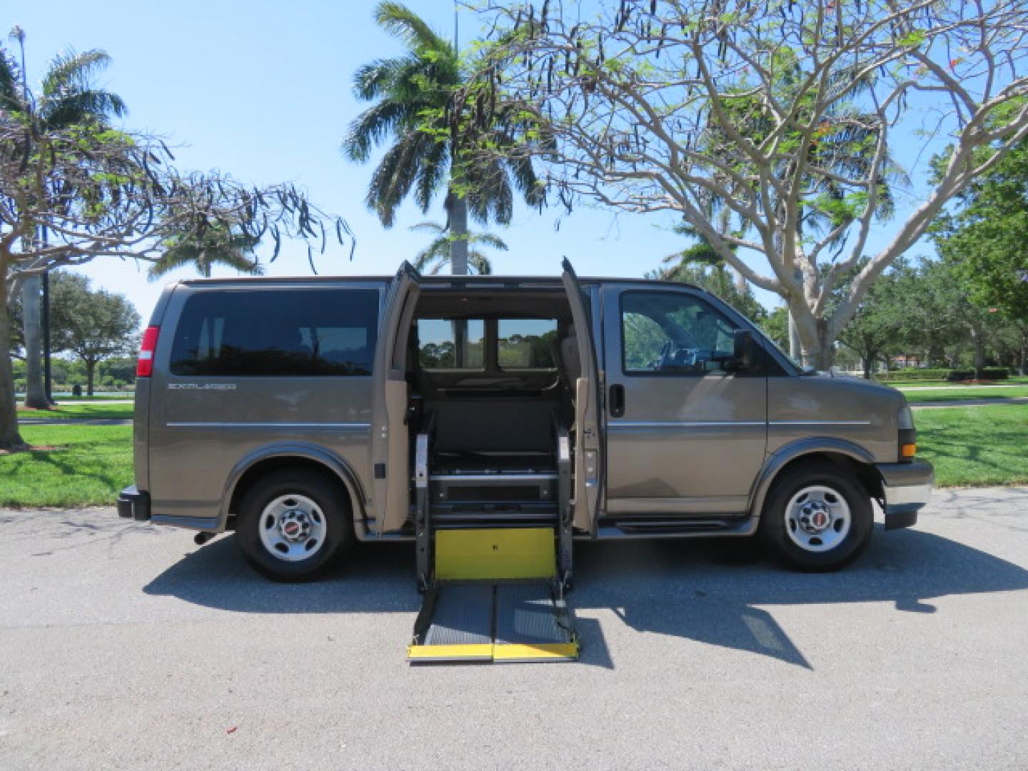 2021 Bronze Mist /Beige GMC Savana LS 2500 (1GJW7EF73M1) with an 6.6L V8 OHV 16V engine, 6A transmission, located at 4301 Oak Circle #19, Boca Raton, FL, 33431, (954) 561-2499, 26.388472, -80.084045 - Photo#42