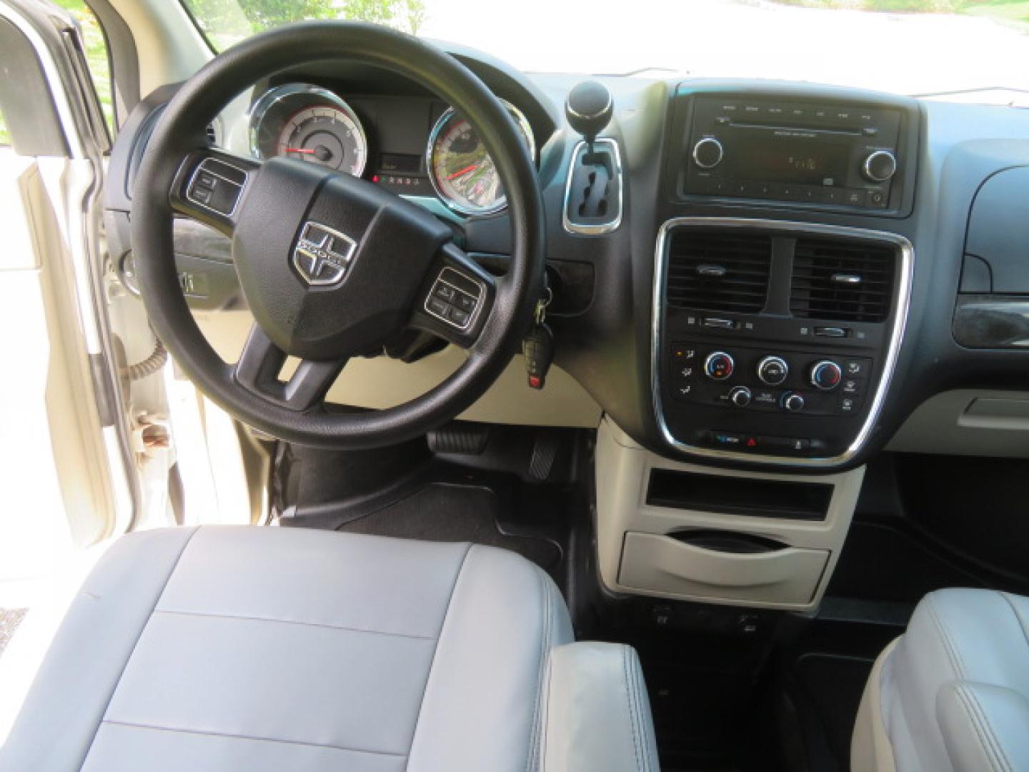 2014 White /Gray Dodge Grand Caravan SE (2C7WDGBG3ER) with an 3.6L V6 DOHC 24V engine, 6-Speed Automatic transmission, located at 4301 Oak Circle #19, Boca Raton, FL, 33431, (954) 561-2499, 26.388472, -80.084045 - You are looking a beautiful 2014 Dodge Grand Caravan SXT Braunability Handicap Wheelchair Conversion Van with 121K Original Miles, Braunability Commercial Handicap Van Conversion with Manual Side Entry Ramp, Wheelchair Tie Downs, Dual Sliding Doors, Power Package, Soundsystem, Cruise Control, and Mu - Photo#66
