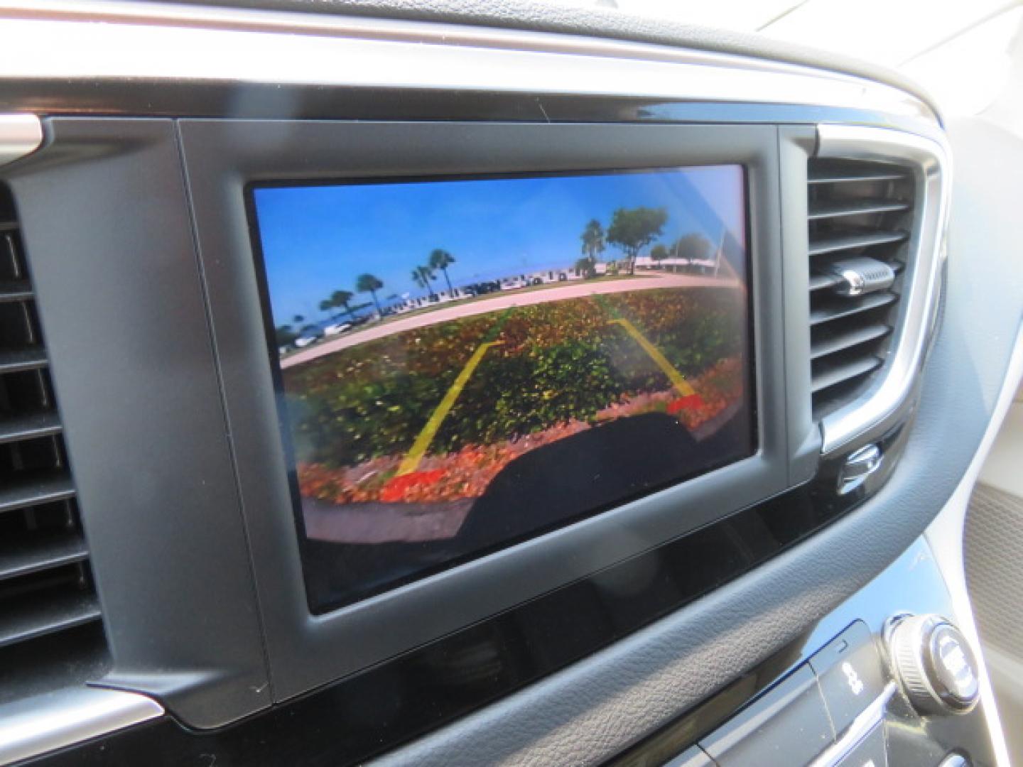 2022 /Black Chrysler Voyager LX (2C4RC1CG8NR) with an 3.6L V6 DOHC 24V engine, 9A transmission, located at 4301 Oak Circle #19, Boca Raton, FL, 33431, (954) 561-2499, 26.388472, -80.084045 - https://youtu.be/Tc_bEcSXyPo - Photo#77