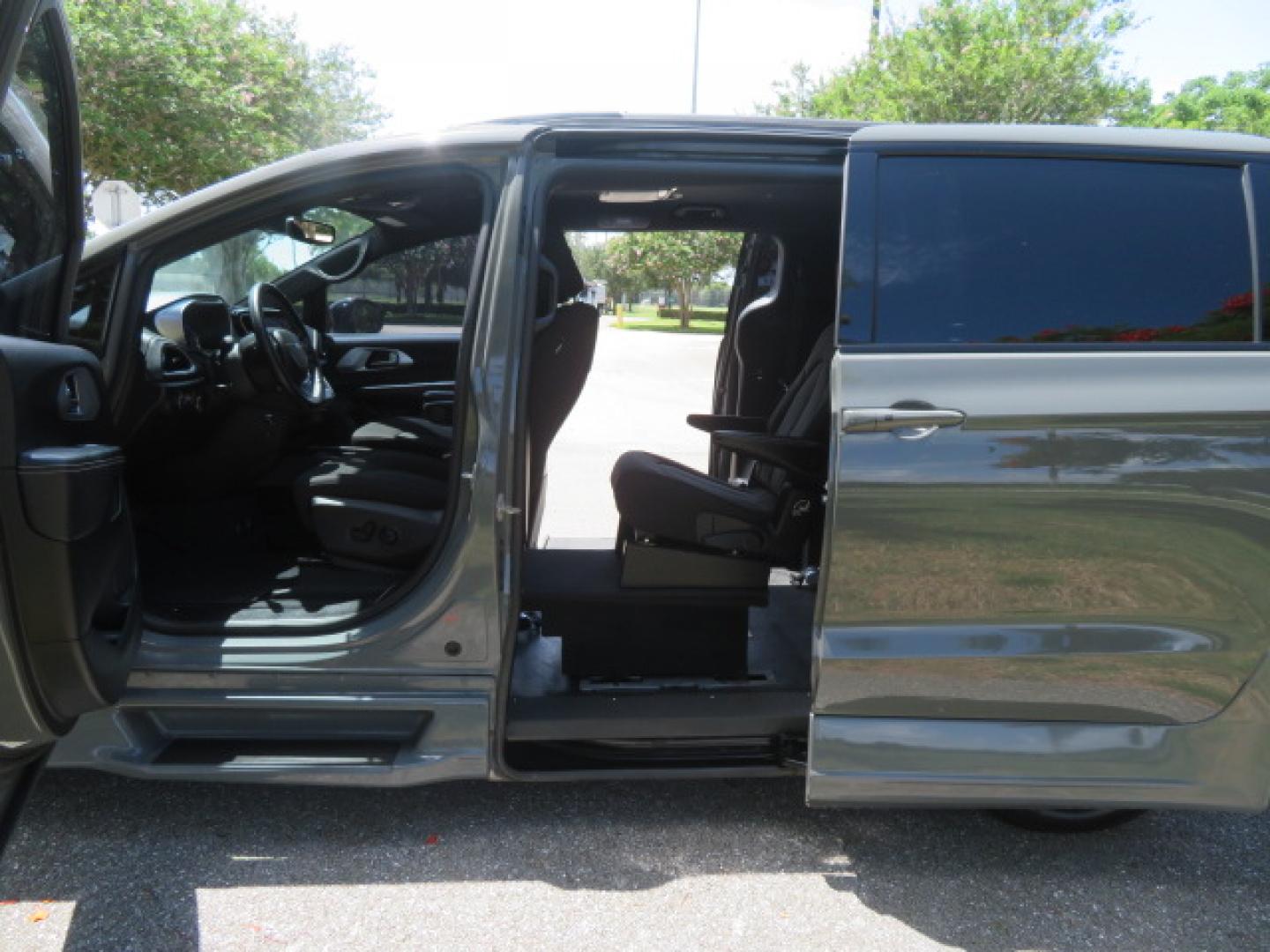 2021 Ceramic Gray /Black Chrysler Pacifica Touring Plus (2C4RC1FG3MR) with an 3.6L V6 DOHC 24V engine, 9A transmission, located at 4301 Oak Circle #19, Boca Raton, FL, 33431, (954) 561-2499, 26.388472, -80.084045 - You are looking at a Gorgeous 2021 Chrysler Pacifica Touring S Sport RollX Power In Floor Side Entry Handicap Wheelchair Conversion Van with Super Low 39K Original Miles, Exterior Color: Ceramic Gray Clear–Coat Exterior Paint Interior Color: Black / Black / Black Interior Colors Interior: Premium - Photo#53
