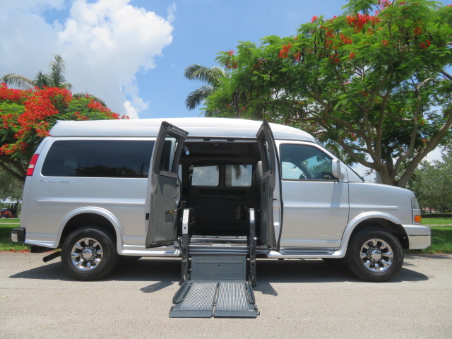 photo of 2015 GMC Savana RV G2500 3LT Handicap Wheelchair Conversion Van 23K Miles
