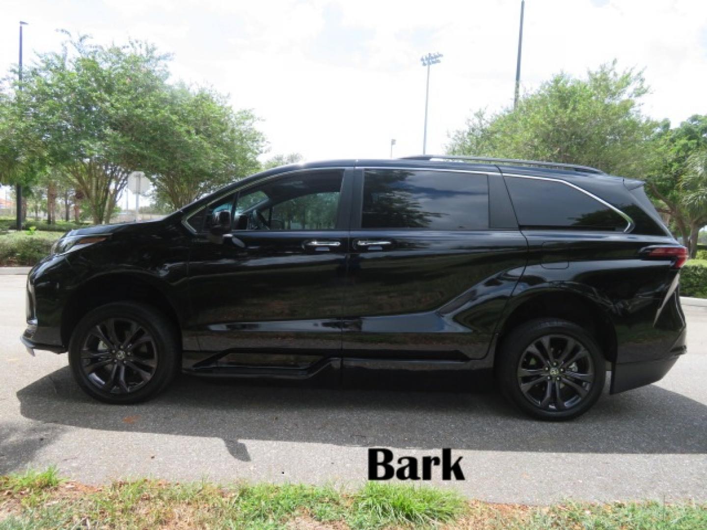 2024 Black /Black Toyota Sienna XSE 7-Passenger (5TDDRKEC4RS) with an 2.5L L4 DOHC 16V HYBRID engine, CVT transmission, located at 4301 Oak Circle #19, Boca Raton, FL, 33431, (954) 561-2499, 26.388472, -80.084045 - You are looking at a stunning 2024 Toyota Sienna XSE Sport Handicap Wheelchair Conversion Van Braunability XT with 14K Miles with Transfer and Hand Controls. Beautiful Black on Black Color Combo with Side Entry Braun Conversion. Clean Carfax, Clean Autocheck, and Clean Title. No issues and No Storie - Photo#15