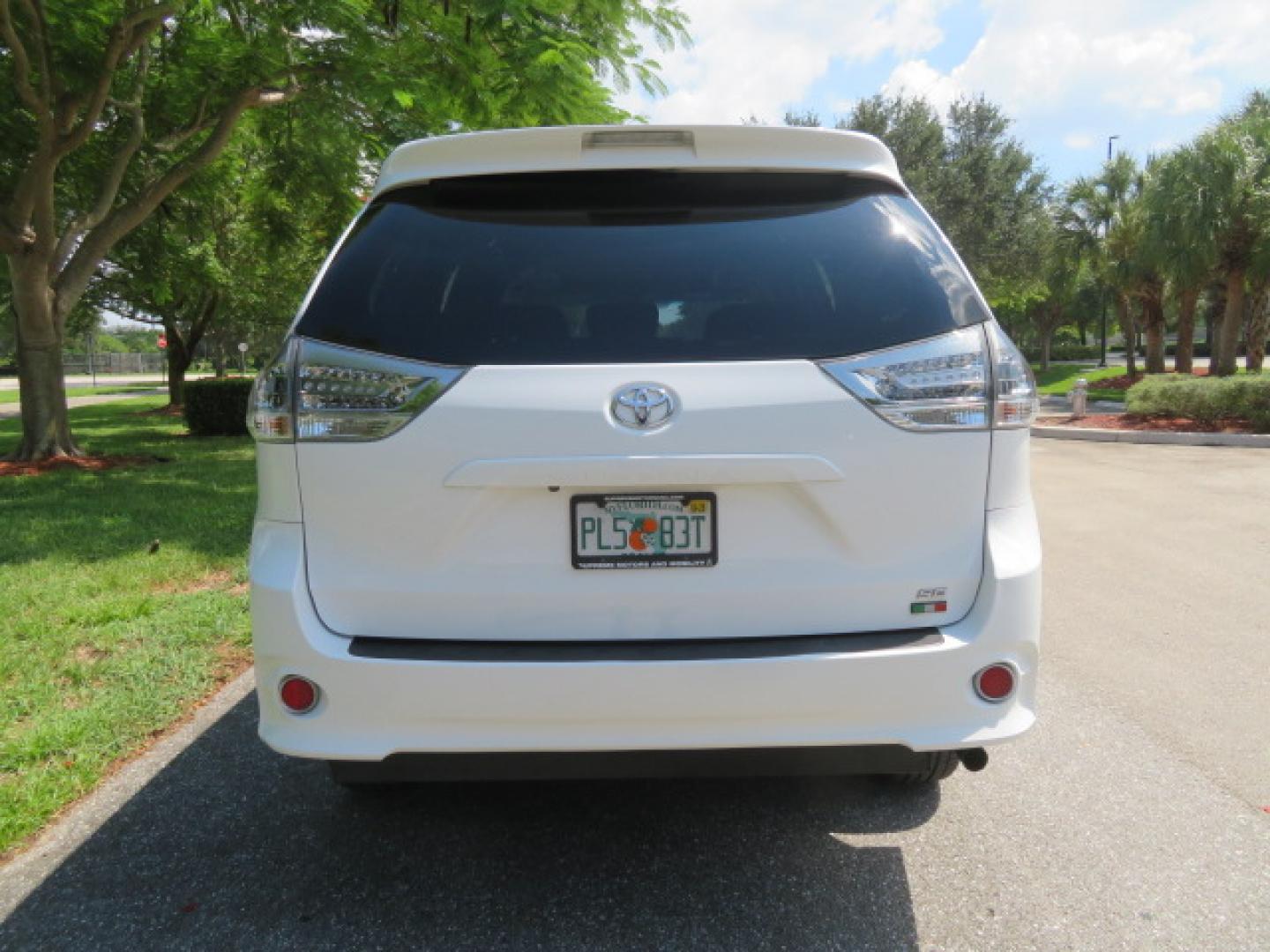 2017 White /Black Toyota Sienna SE 8-Passenger (5TDXZ3DC3HS) with an 3.5L V6 EFI DOHC 24V engine, 8A transmission, located at 4301 Oak Circle #19, Boca Raton, FL, 33431, (954) 561-2499, 26.388472, -80.084045 - You are looking at Gorgeous Low Mileage 2017 Toyota Sienna SE Sport Handicap Van Wheelchair Van VMI Conversion Van with 42K Original Miles, Power Side Entry Ramp with Kneeling Van Function, Q Straint Tie Down System. Quick Release Front Seats, Floor with L Tracks, Black Leather Interior, Premium Sou - Photo#14