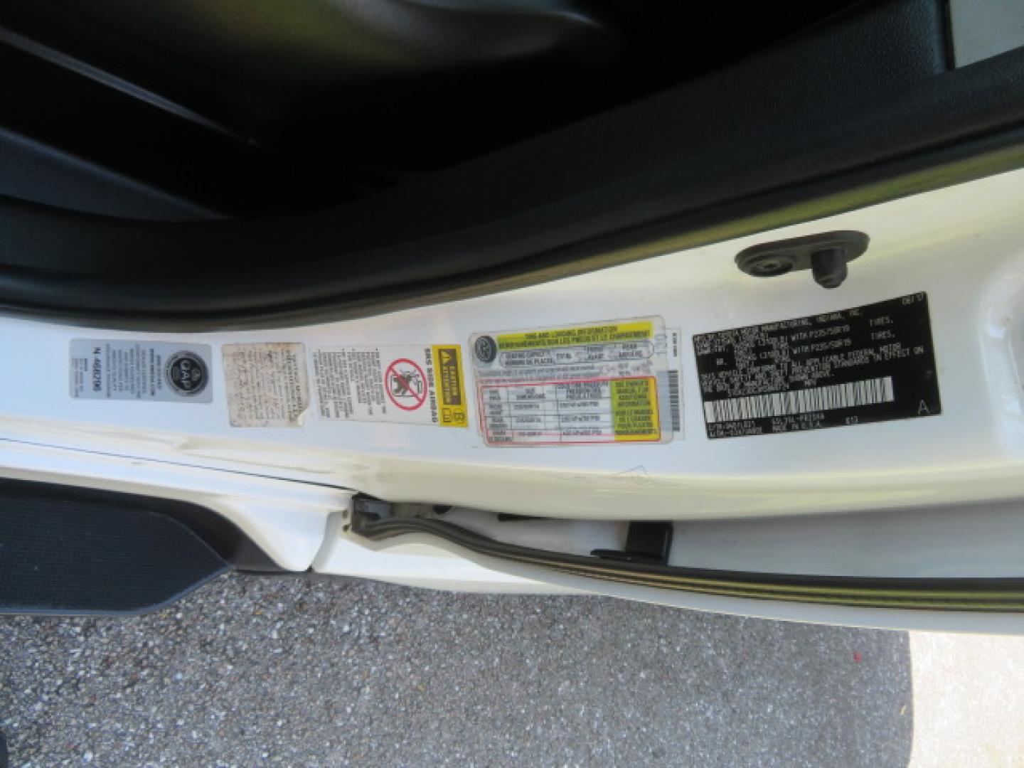 2017 White /Black Toyota Sienna SE 8-Passenger (5TDXZ3DC3HS) with an 3.5L V6 EFI DOHC 24V engine, 8A transmission, located at 4301 Oak Circle #19, Boca Raton, FL, 33431, (954) 561-2499, 26.388472, -80.084045 - You are looking at Gorgeous Low Mileage 2017 Toyota Sienna SE Sport Handicap Van Wheelchair Van VMI Conversion Van with 42K Original Miles, Power Side Entry Ramp with Kneeling Van Function, Q Straint Tie Down System. Quick Release Front Seats, Floor with L Tracks, Black Leather Interior, Premium Sou - Photo#36