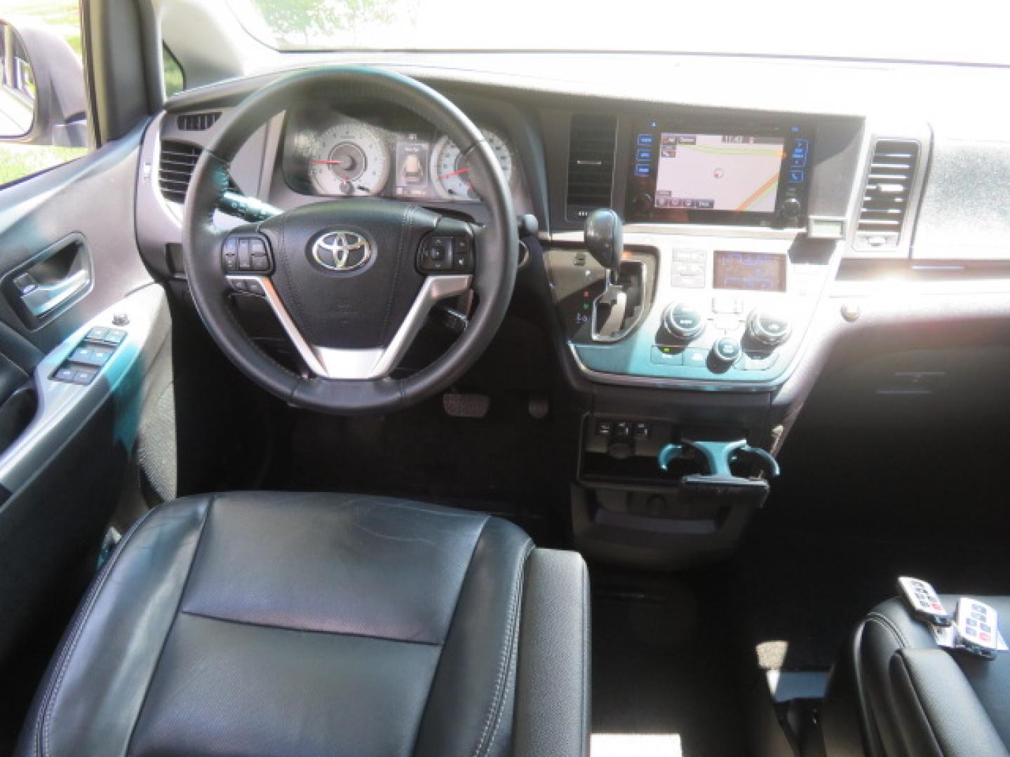 2017 White /Black Toyota Sienna SE 8-Passenger (5TDXZ3DC3HS) with an 3.5L V6 EFI DOHC 24V engine, 8A transmission, located at 4301 Oak Circle #19, Boca Raton, FL, 33431, (954) 561-2499, 26.388472, -80.084045 - You are looking at Gorgeous Low Mileage 2017 Toyota Sienna SE Sport Handicap Van Wheelchair Van VMI Conversion Van with 42K Original Miles, Power Side Entry Ramp with Kneeling Van Function, Q Straint Tie Down System. Quick Release Front Seats, Floor with L Tracks, Black Leather Interior, Premium Sou - Photo#51