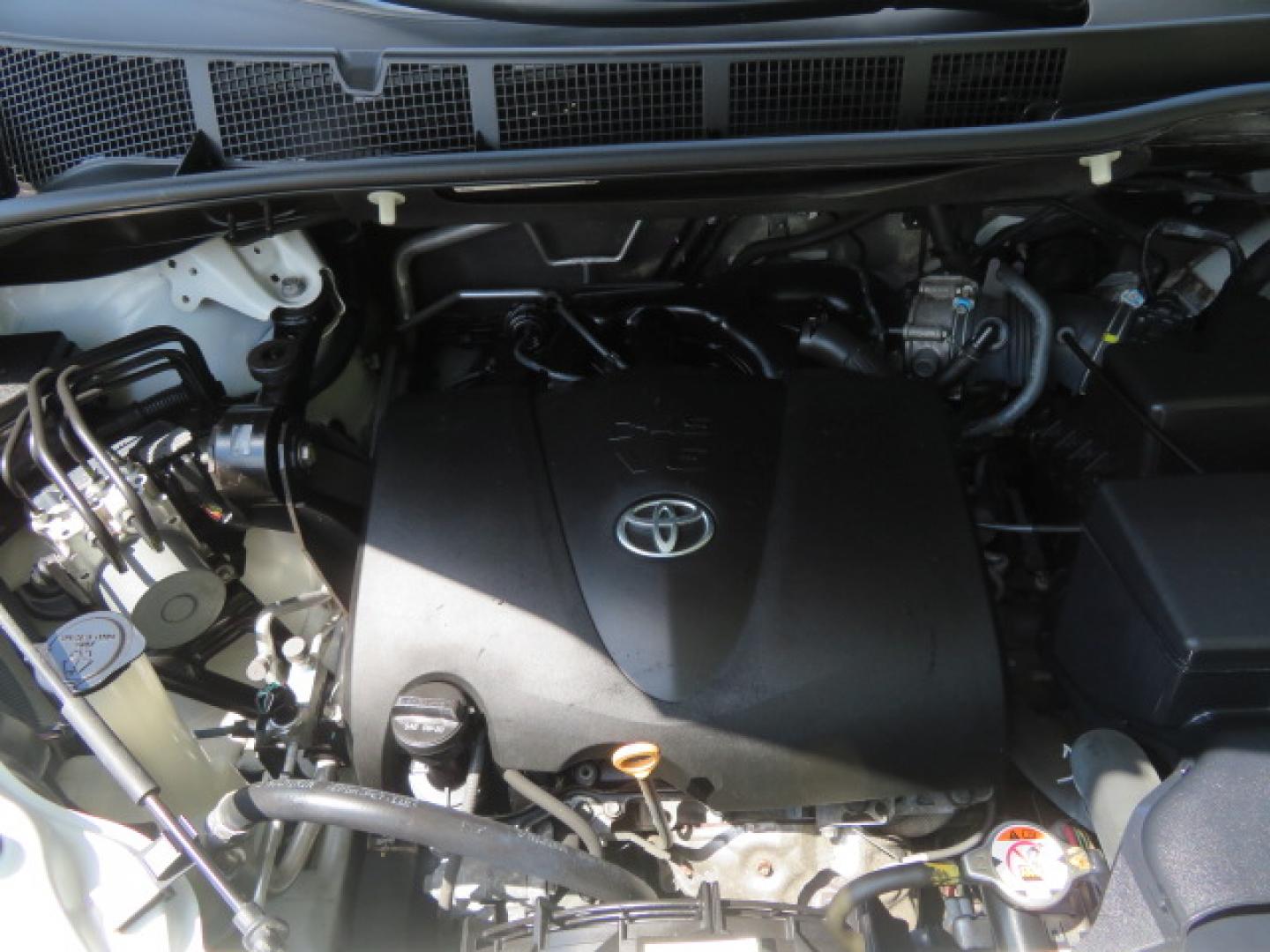 2017 White /Black Toyota Sienna SE 8-Passenger (5TDXZ3DC3HS) with an 3.5L V6 EFI DOHC 24V engine, 8A transmission, located at 4301 Oak Circle #19, Boca Raton, FL, 33431, (954) 561-2499, 26.388472, -80.084045 - You are looking at Gorgeous Low Mileage 2017 Toyota Sienna SE Sport Handicap Van Wheelchair Van VMI Conversion Van with 42K Original Miles, Power Side Entry Ramp with Kneeling Van Function, Q Straint Tie Down System. Quick Release Front Seats, Floor with L Tracks, Black Leather Interior, Premium Sou - Photo#78
