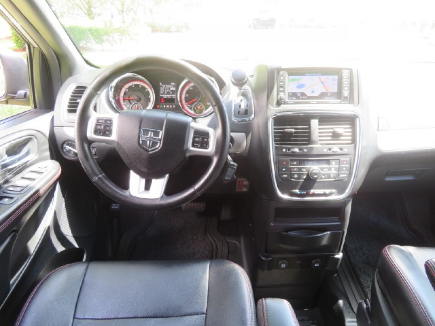 2019 Silver /Black Dodge Grand Caravan GT (2C4RDGEGXKR) with an 3.6L V6 DOHC 24V engine, 6A transmission, located at 4301 Oak Circle #19, Boca Raton, FL, 33431, (954) 561-2499, 26.388472, -80.084045 - Photo#46