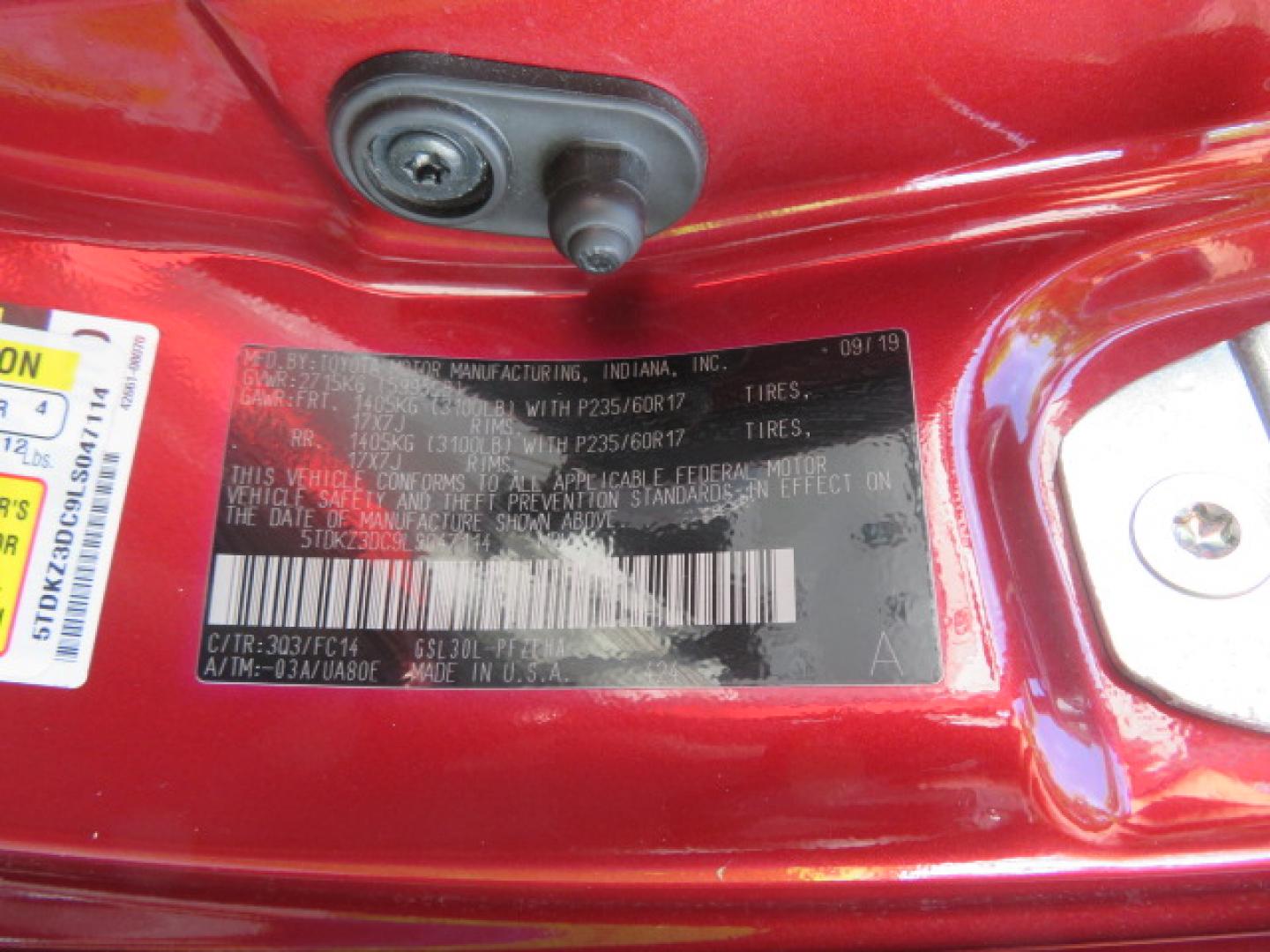 2020 Red /Gray Toyota Sienna LE 8-Passenger (5TDKZ3DC9LS) with an 3.5L V6 EFI DOHC 24V engine, 8A transmission, located at 4301 Oak Circle #19, Boca Raton, FL, 33431, (954) 561-2499, 26.388472, -80.084045 - Photo#70