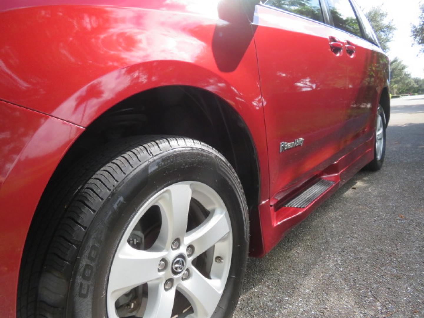 2020 Red /Gray Toyota Sienna LE 8-Passenger (5TDKZ3DC9LS) with an 3.5L V6 EFI DOHC 24V engine, 8A transmission, located at 4301 Oak Circle #19, Boca Raton, FL, 33431, (954) 561-2499, 26.388472, -80.084045 - Photo#26