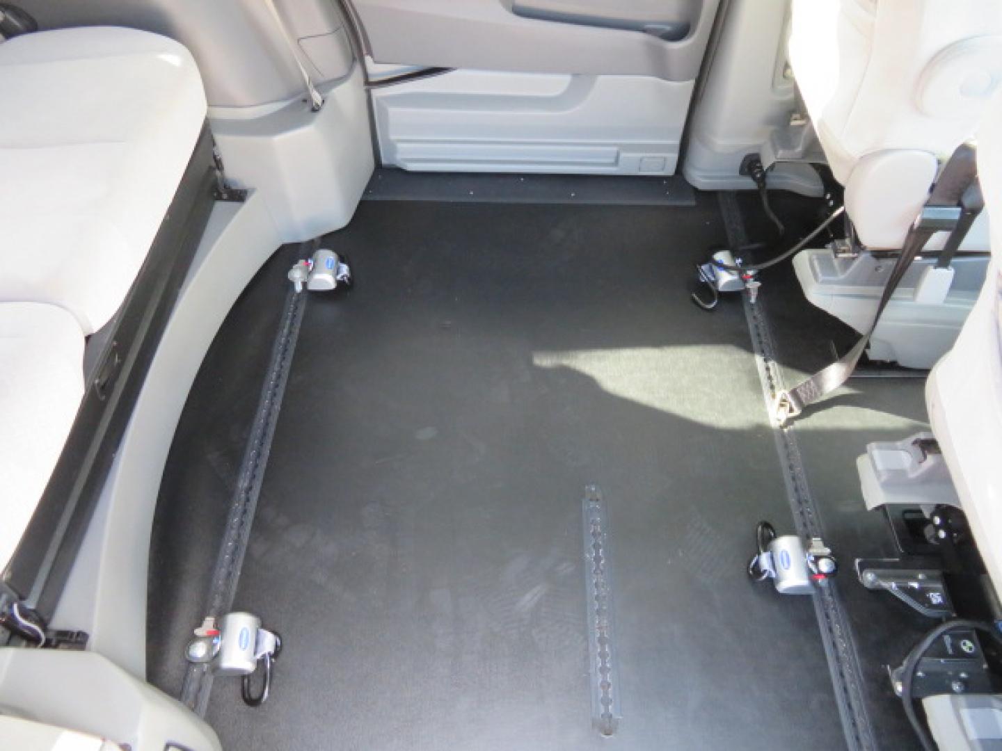2020 Red /Gray Toyota Sienna LE 8-Passenger (5TDKZ3DC9LS) with an 3.5L V6 EFI DOHC 24V engine, 8A transmission, located at 4301 Oak Circle #19, Boca Raton, FL, 33431, (954) 561-2499, 26.388472, -80.084045 - Photo#44